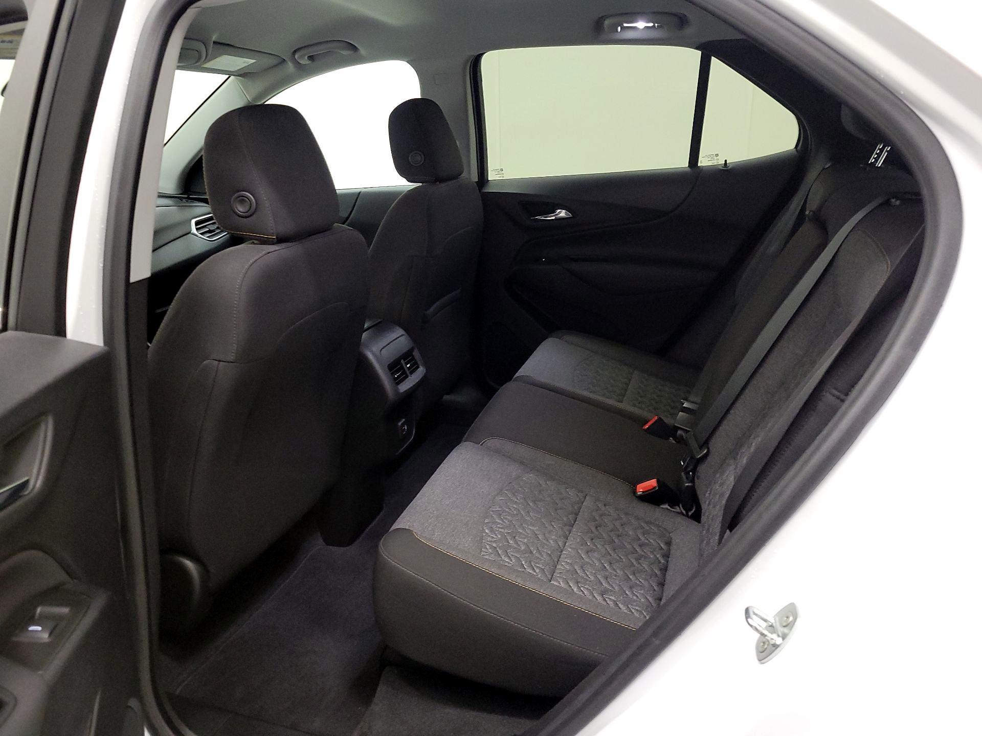 Thumbnail: 2022 Chevrolet Equinox - 19