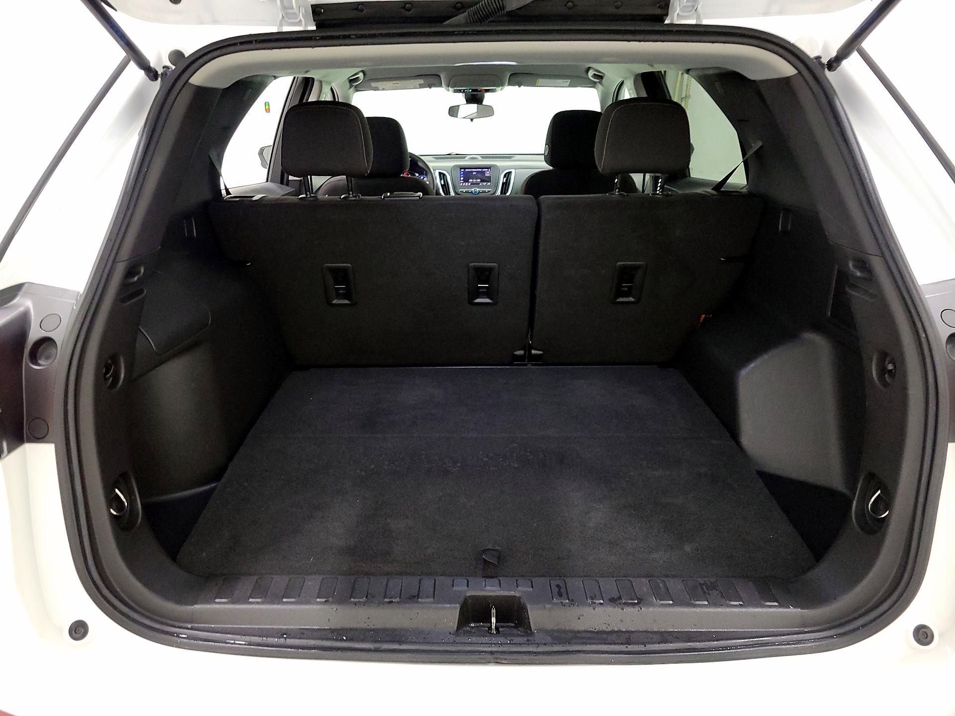 Thumbnail: 2022 Chevrolet Equinox - 20