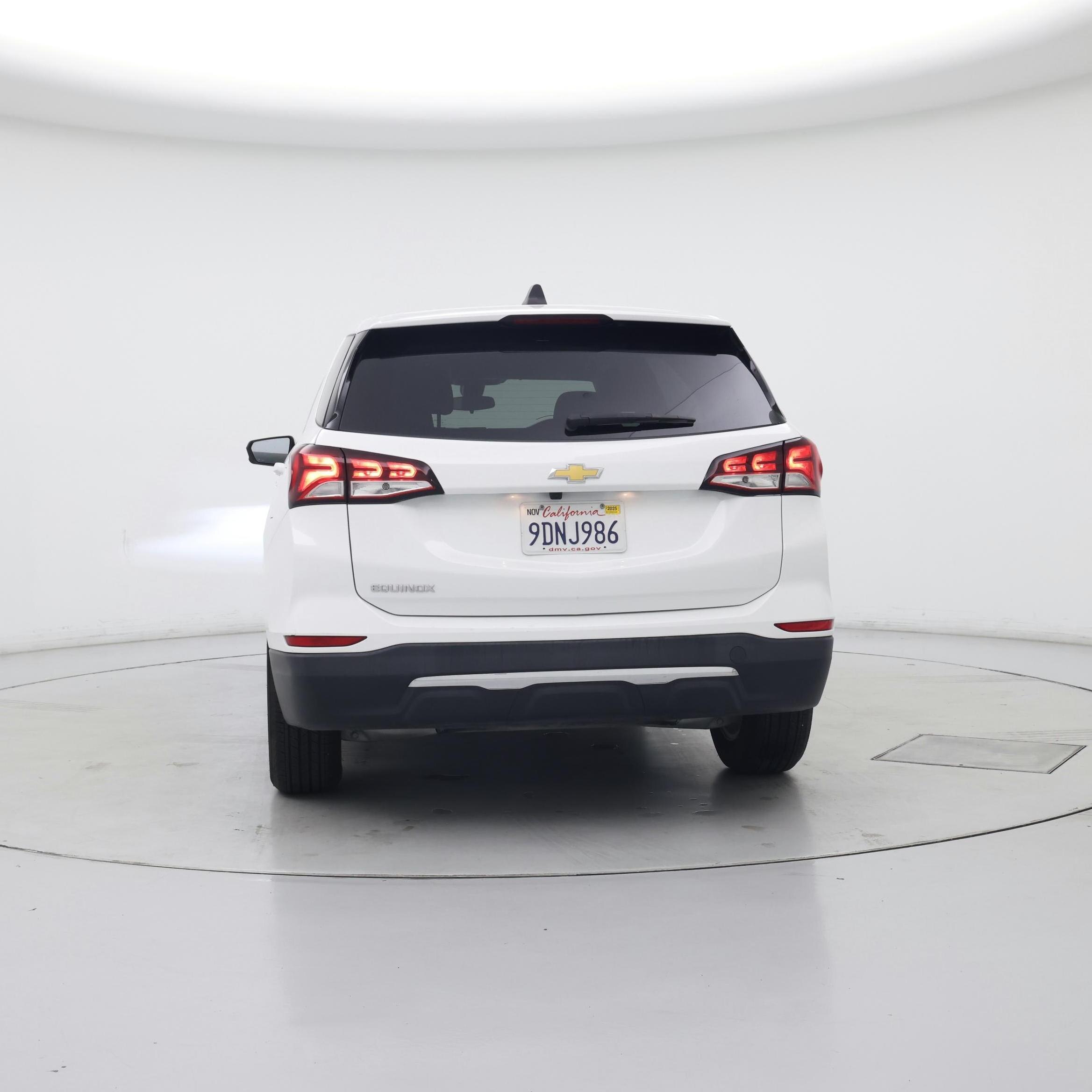 Thumbnail: 2022 Chevrolet Equinox - 6