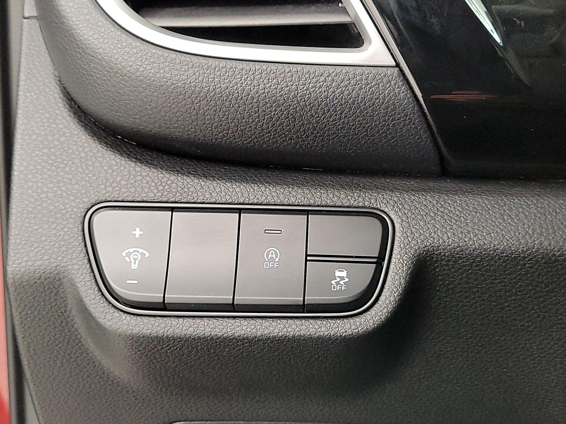 Thumbnail: 2024 Kia Seltos - 13