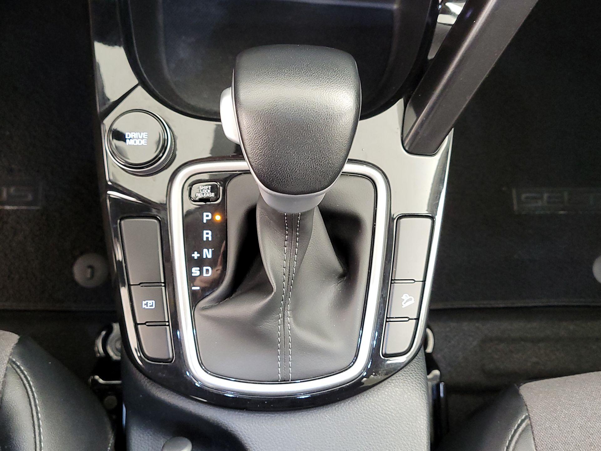 Thumbnail: 2024 Kia Seltos - 18