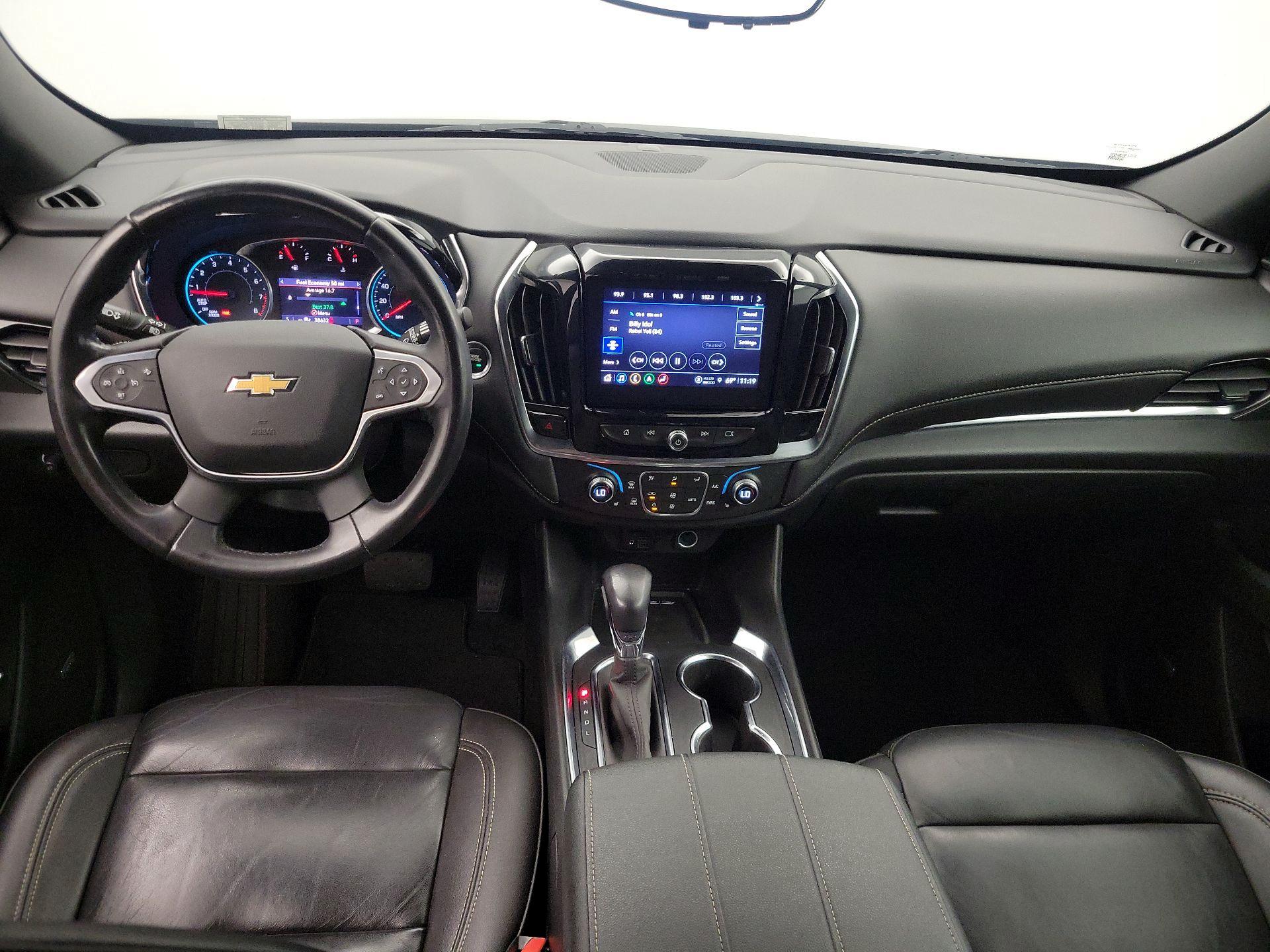 Thumbnail: 2022 Chevrolet Traverse - 9