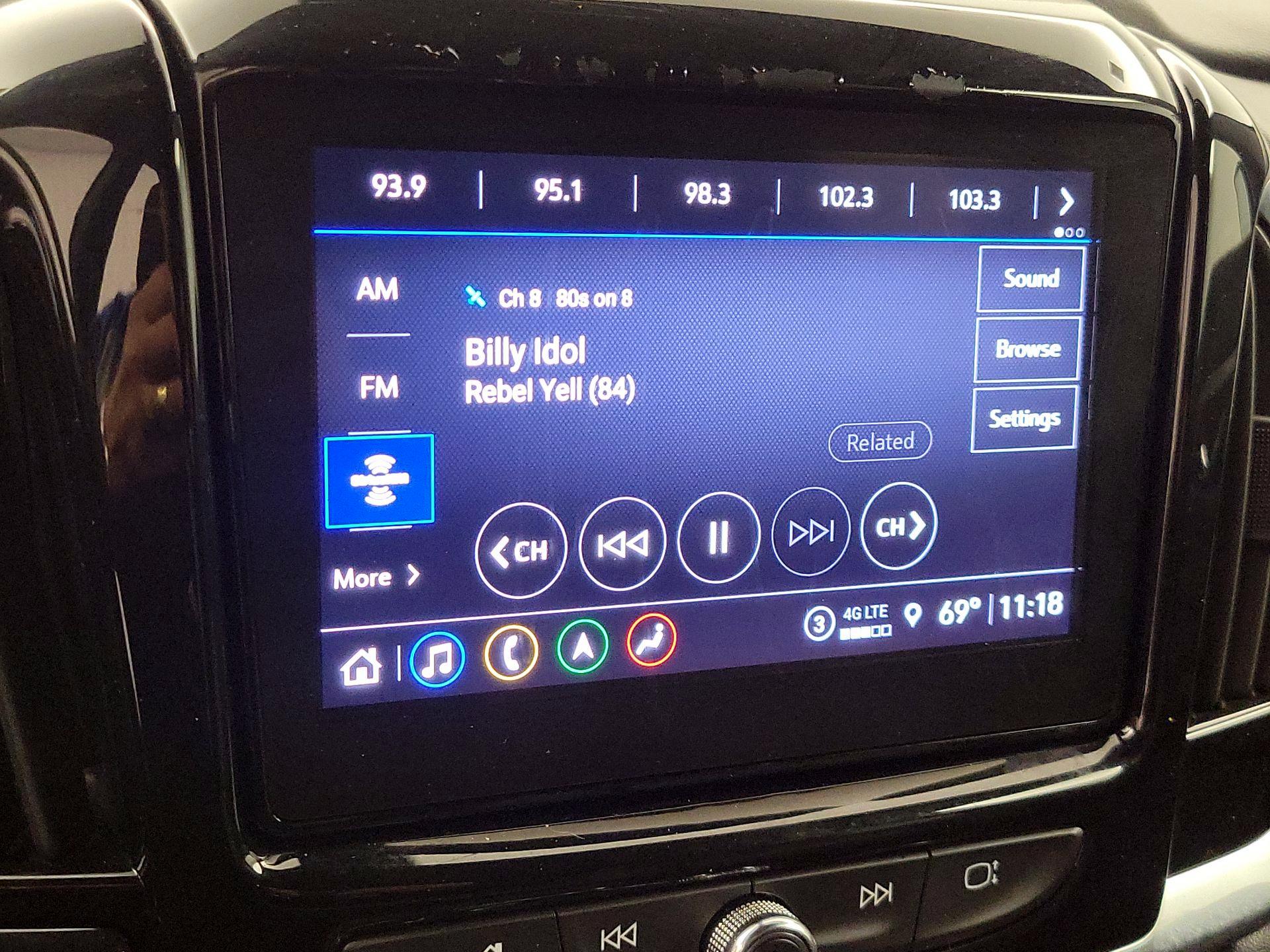 Thumbnail: 2022 Chevrolet Traverse - 15