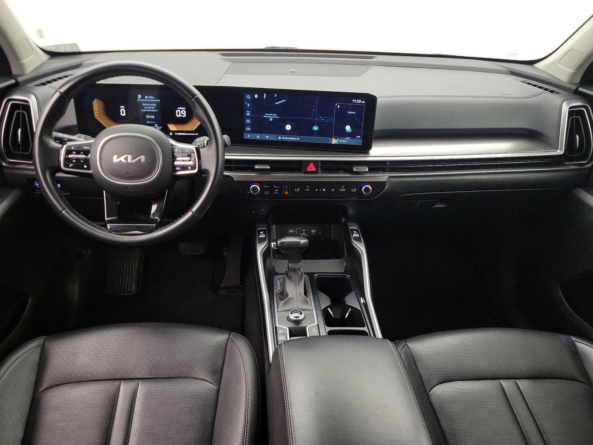 Thumbnail: 2024 Kia Sorento - 9