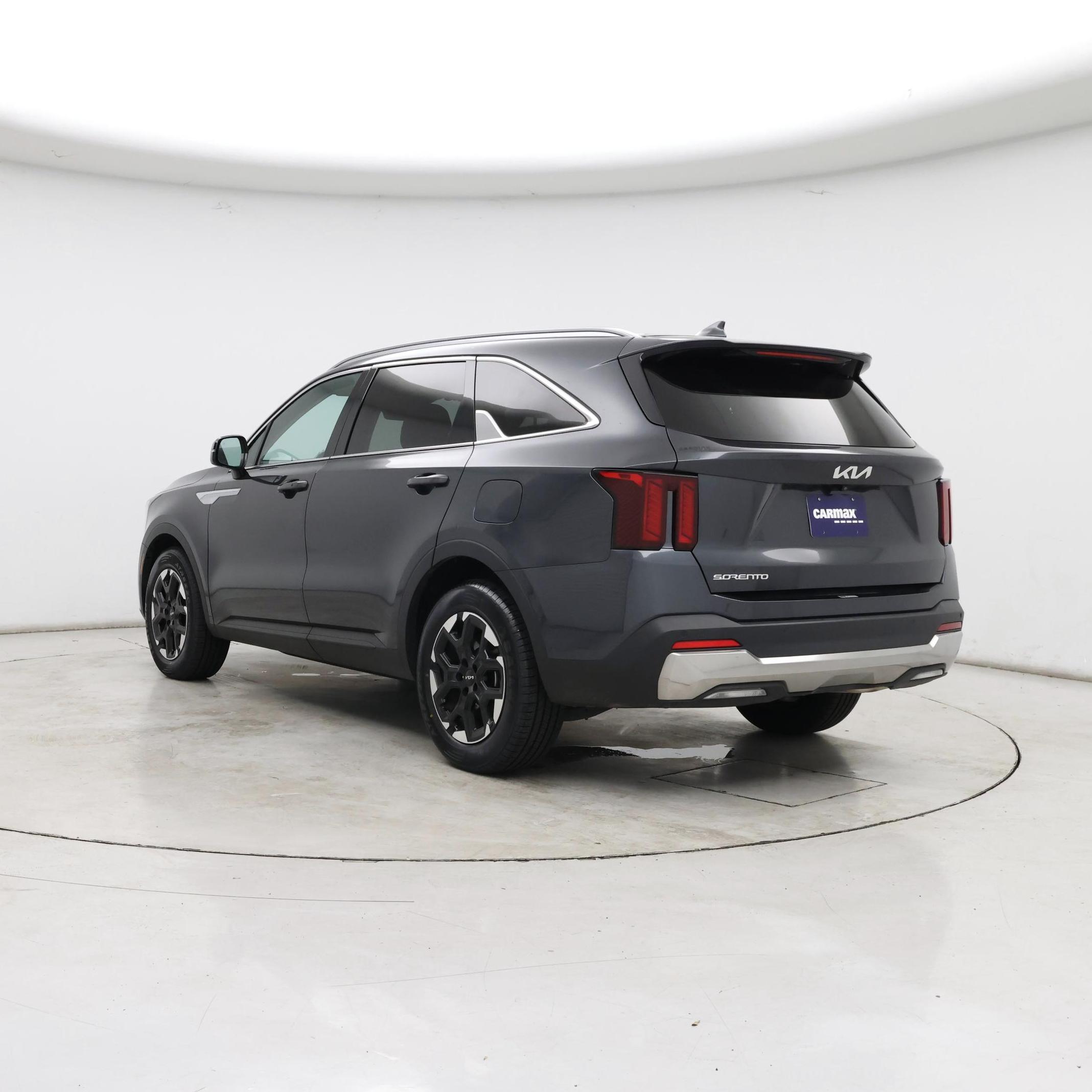 Thumbnail: 2024 Kia Sorento - 2