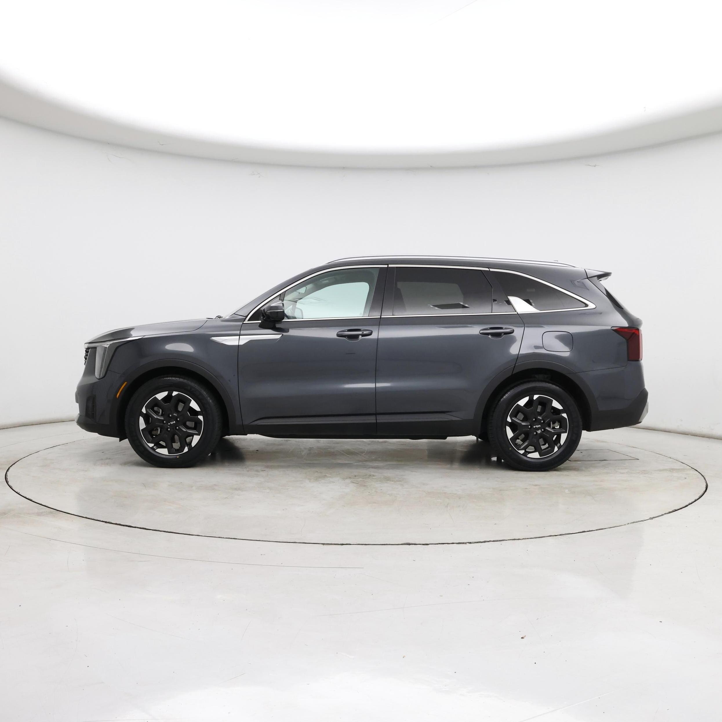 Thumbnail: 2024 Kia Sorento - 3