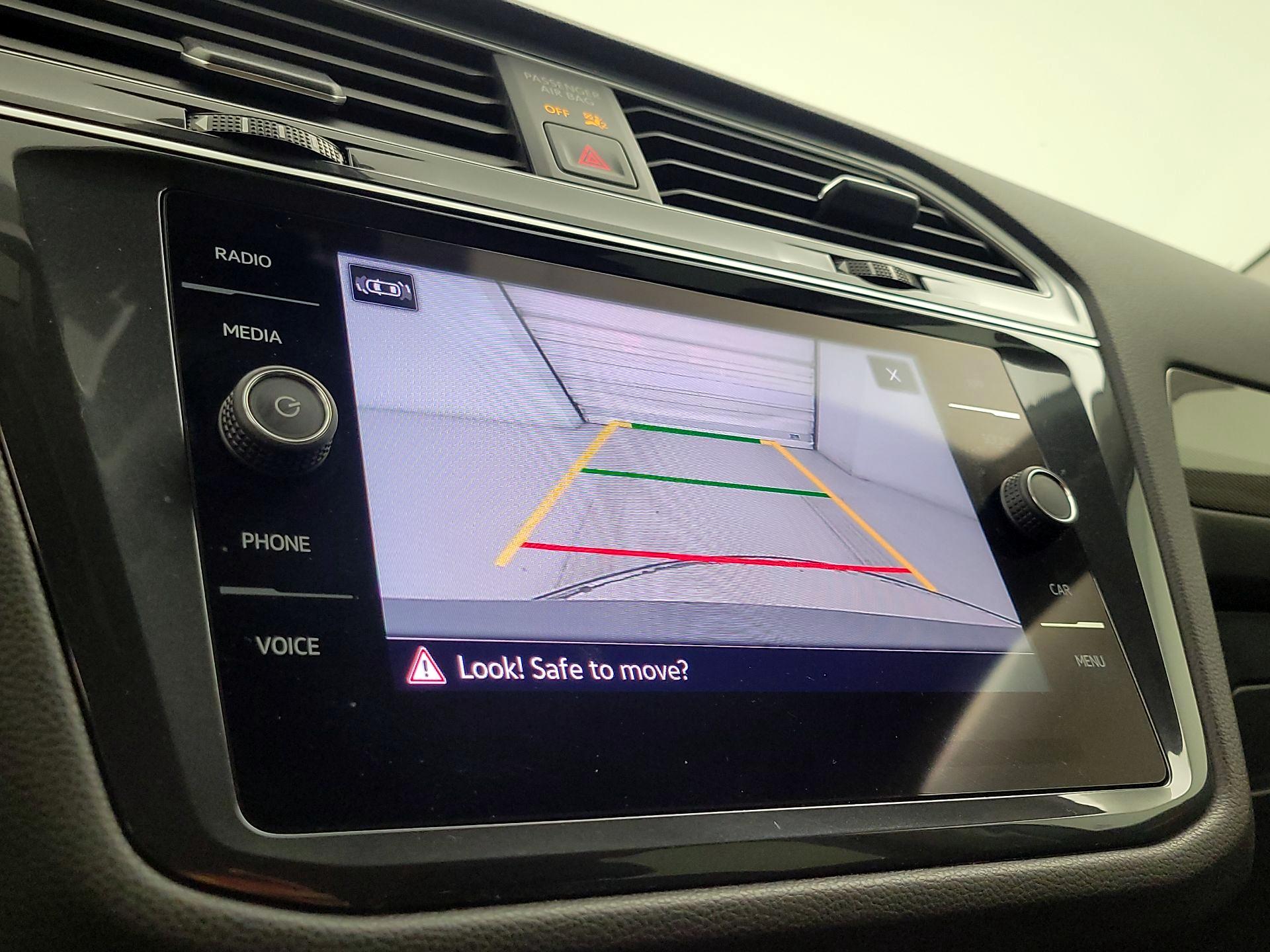 Thumbnail: 2024 Volkswagen Tiguan - 14