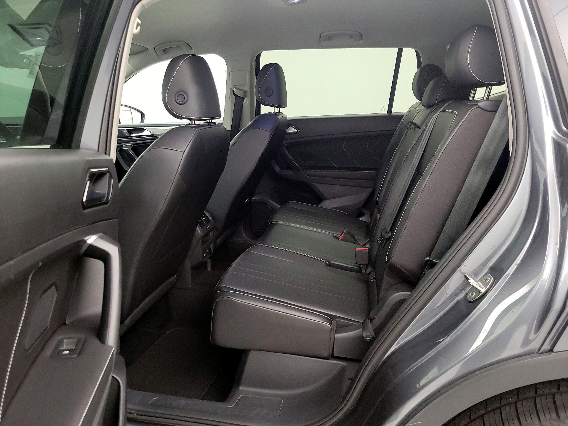 Thumbnail: 2024 Volkswagen Tiguan - 19