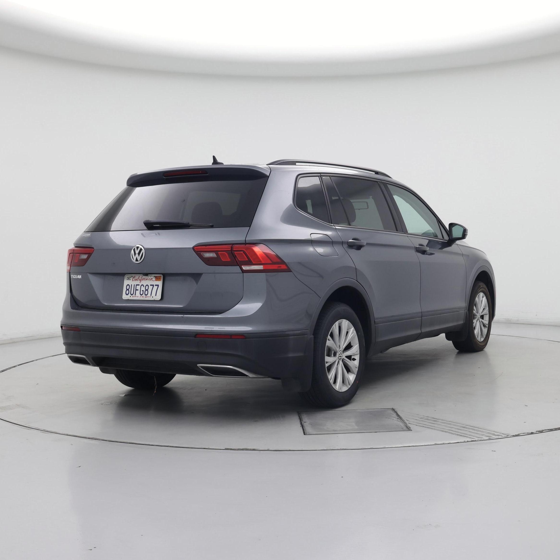 Thumbnail: 2020 Volkswagen Tiguan - 8