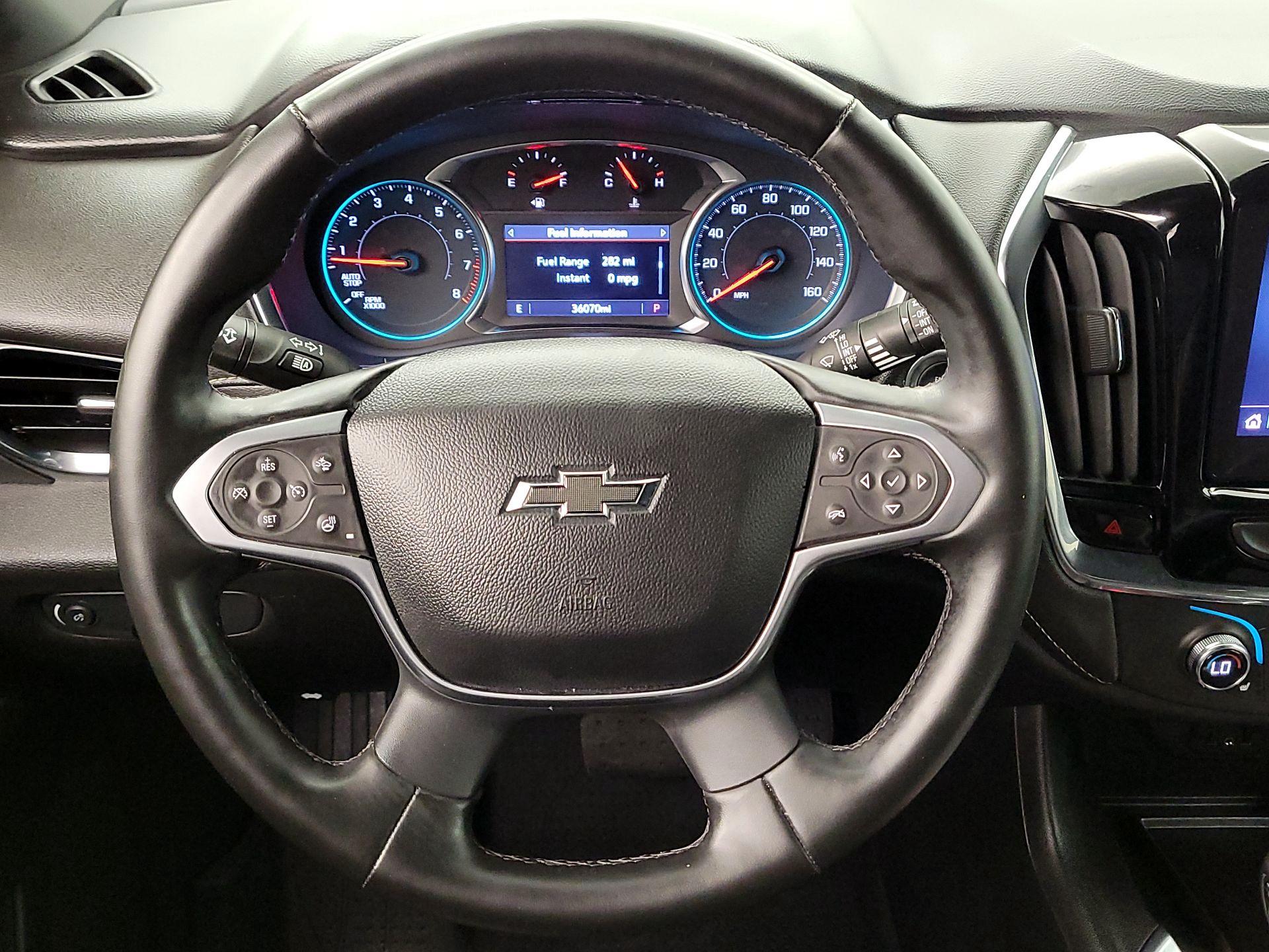 Thumbnail: 2023 Chevrolet Traverse - 10