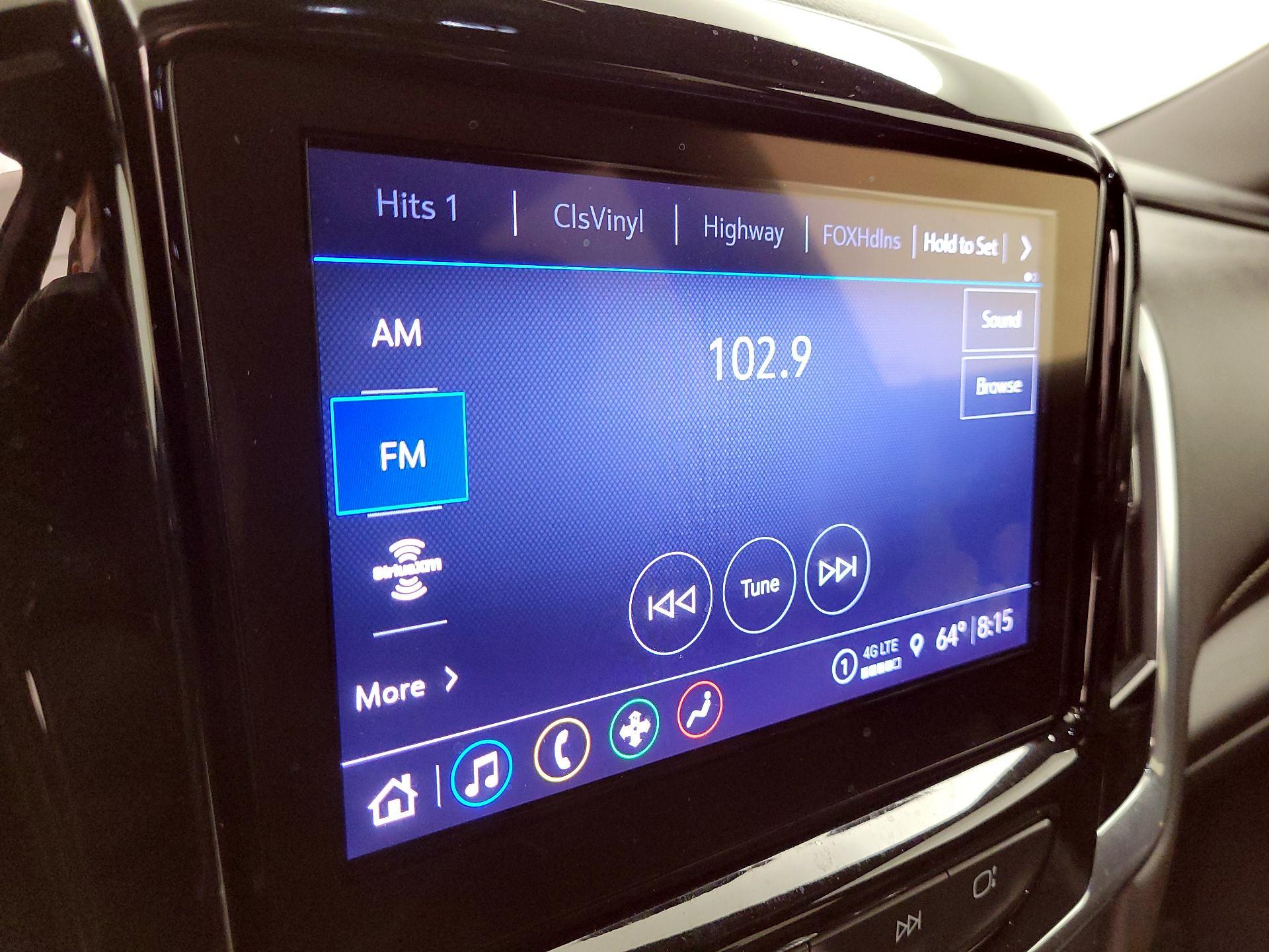 Thumbnail: 2023 Chevrolet Traverse - 15