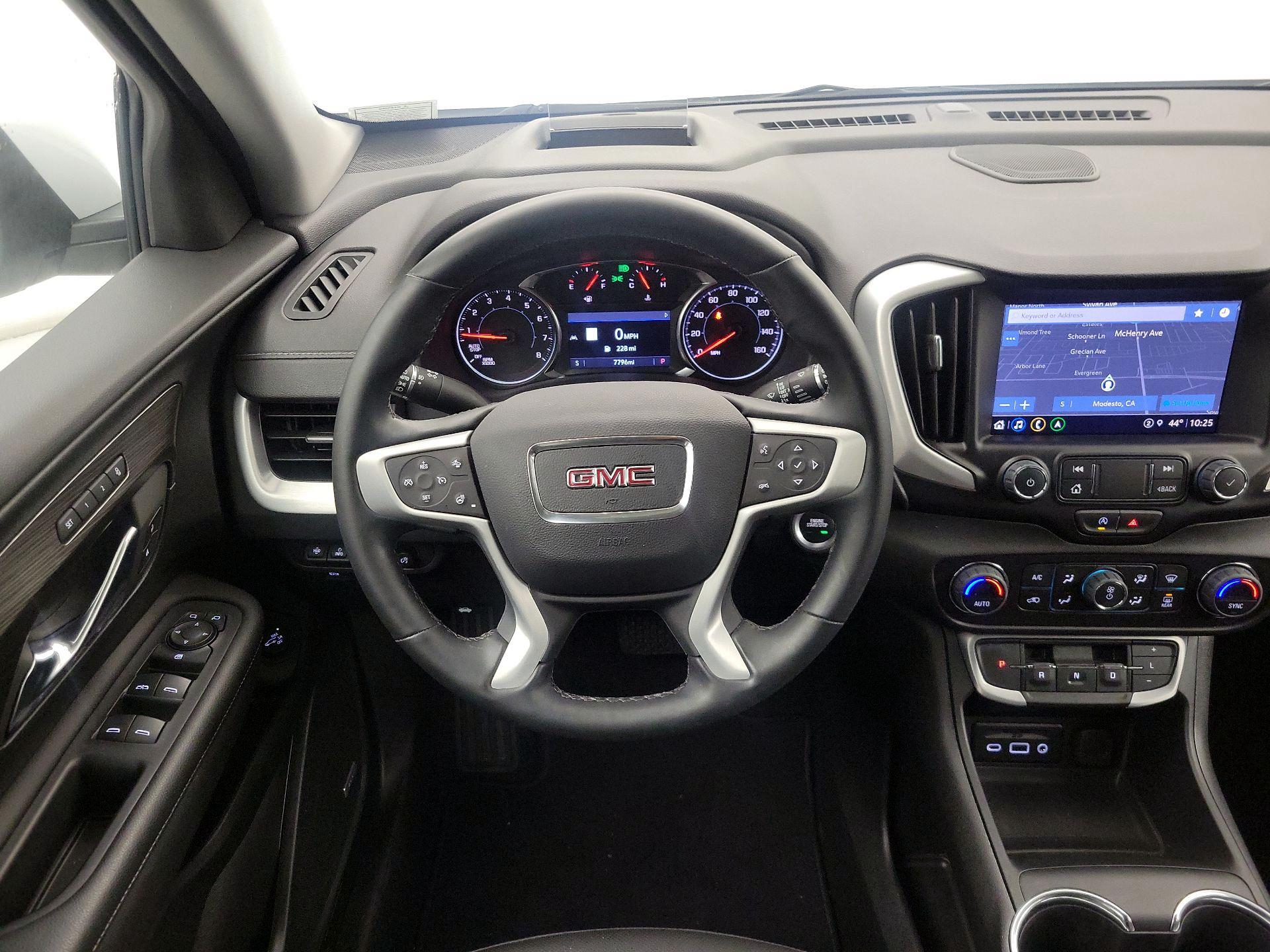 Thumbnail: 2023 GMC Terrain - 10