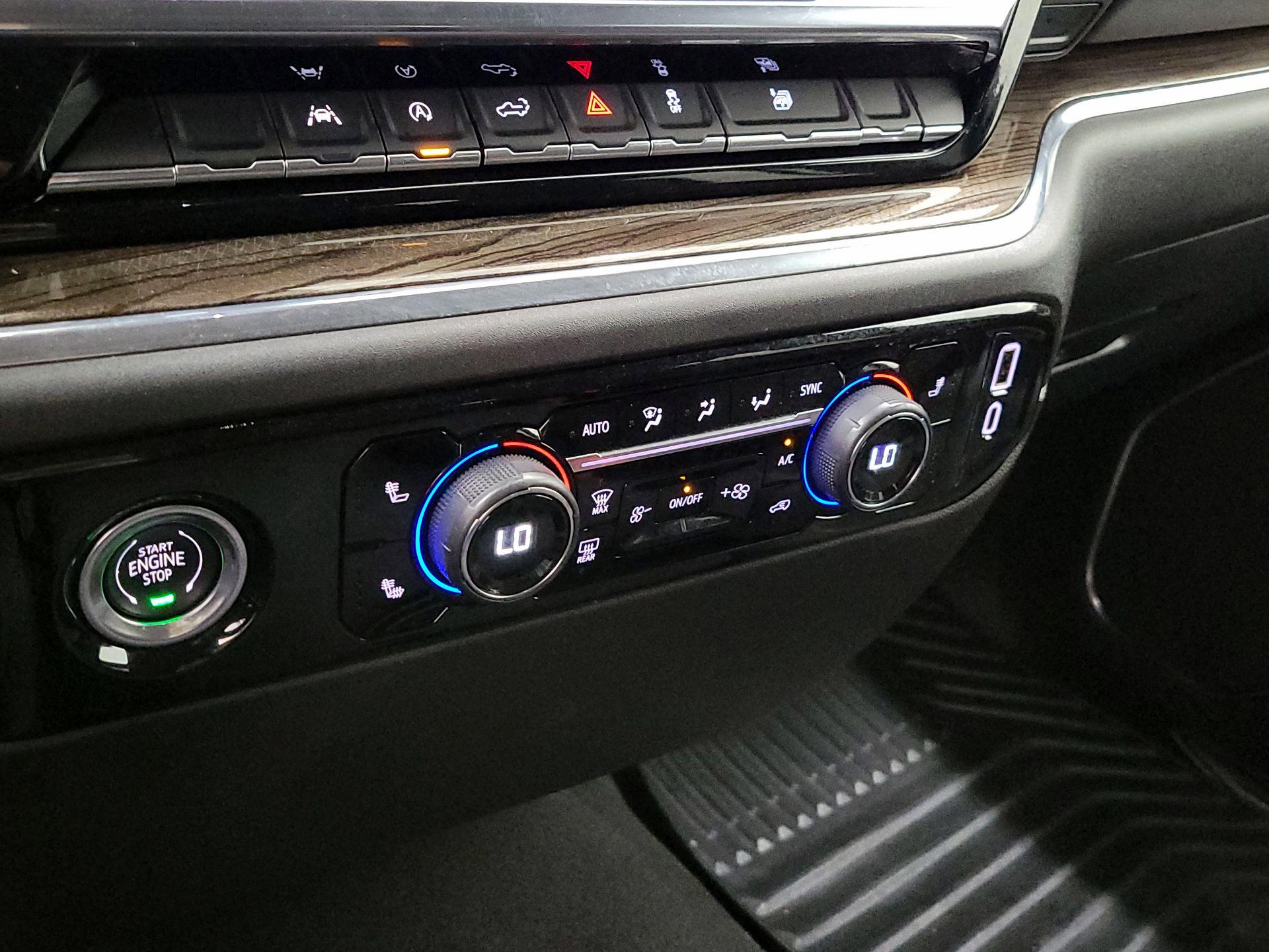 Thumbnail: 2024 Chevrolet Silverado 1500 - 17