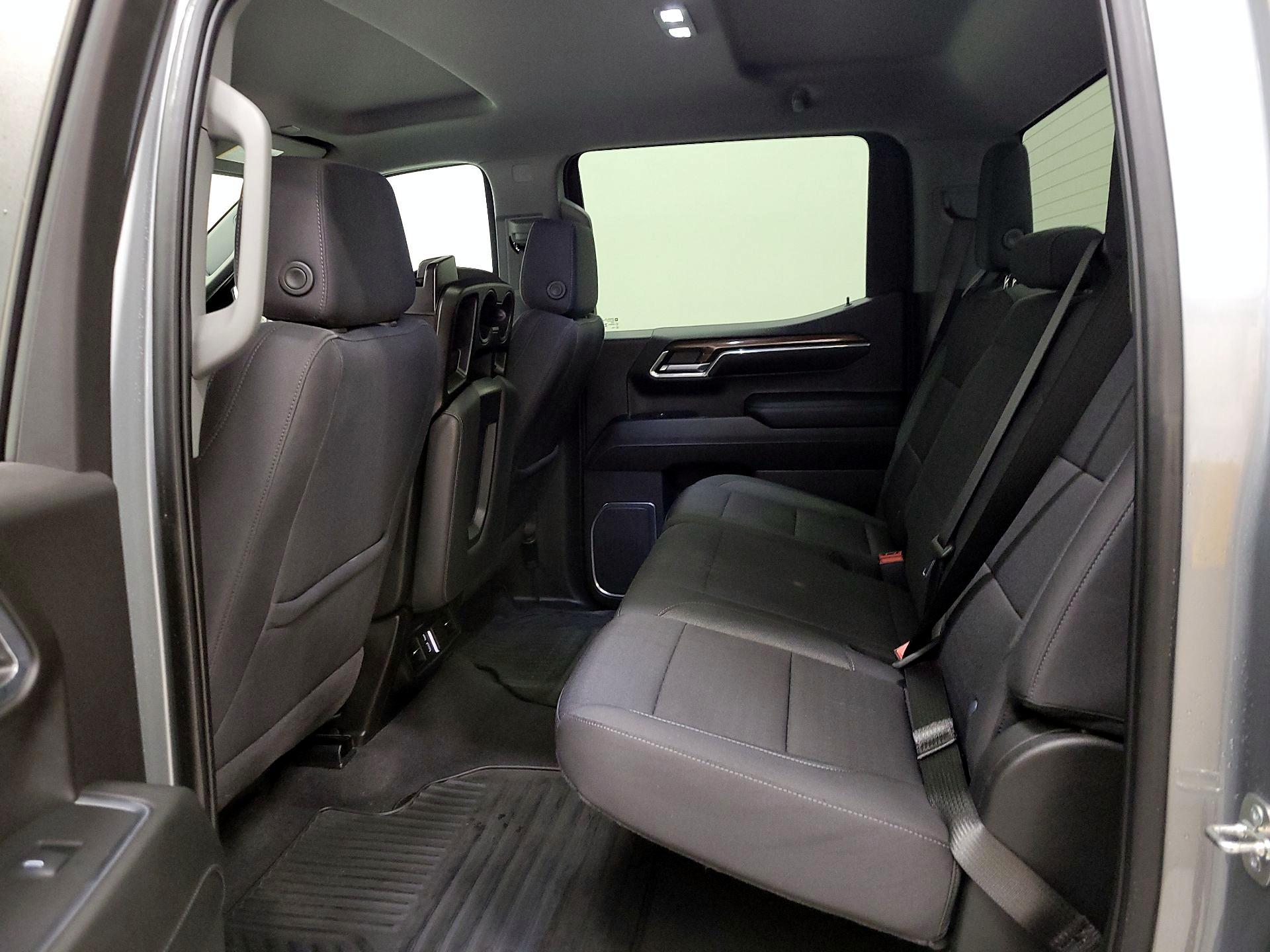 Thumbnail: 2024 Chevrolet Silverado 1500 - 20