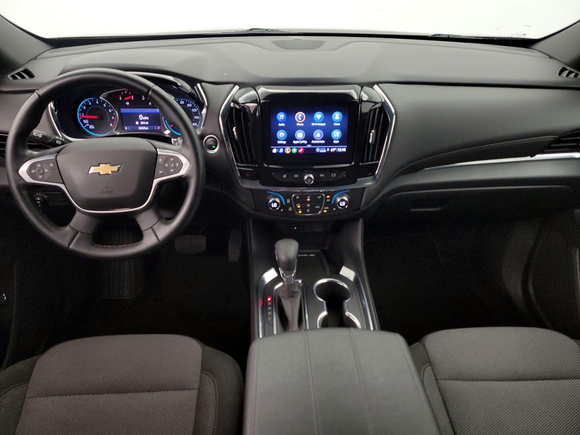 Thumbnail: 2023 Chevrolet Traverse - 9