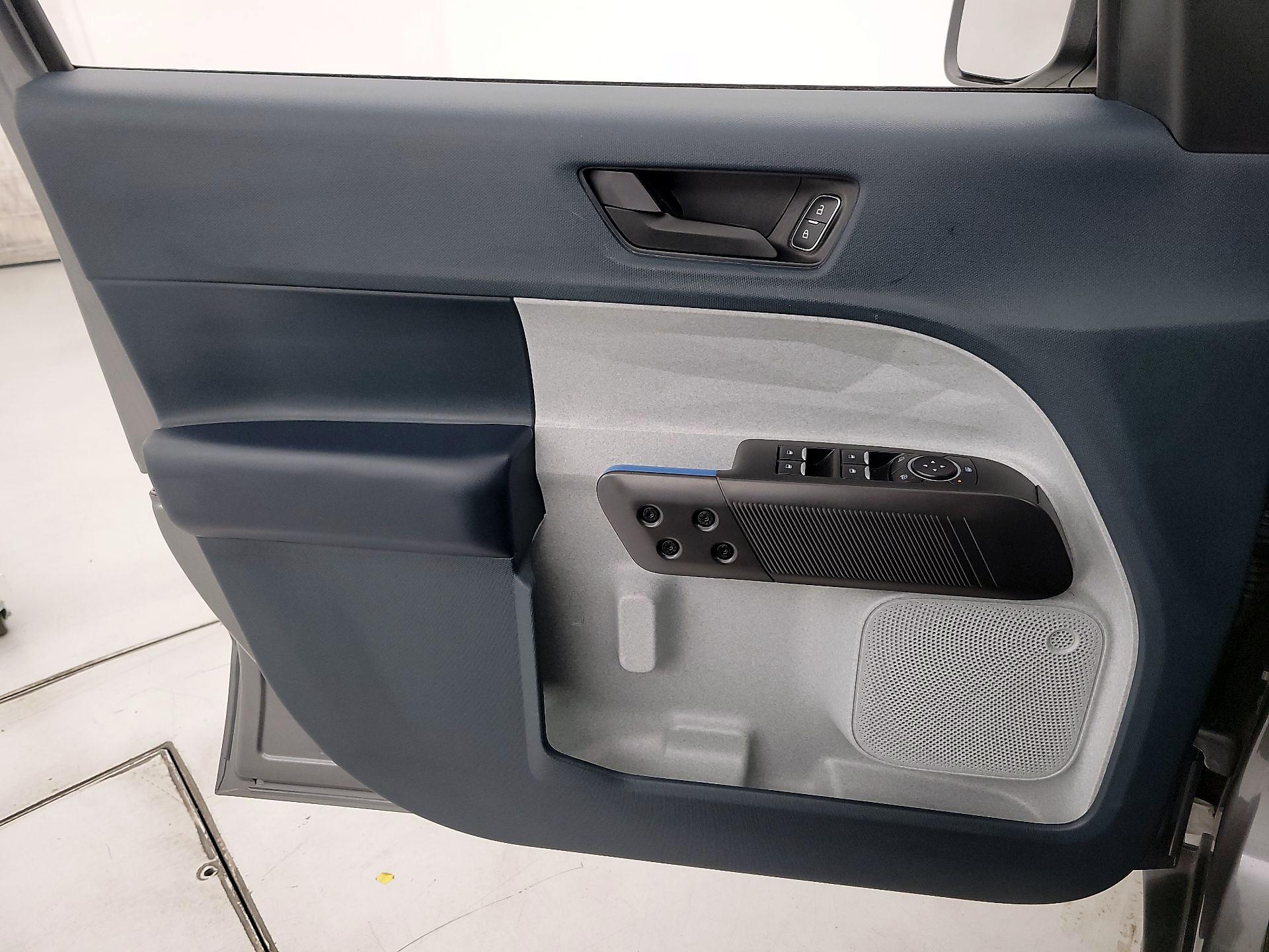 Thumbnail: 2025 Ford Maverick - 12