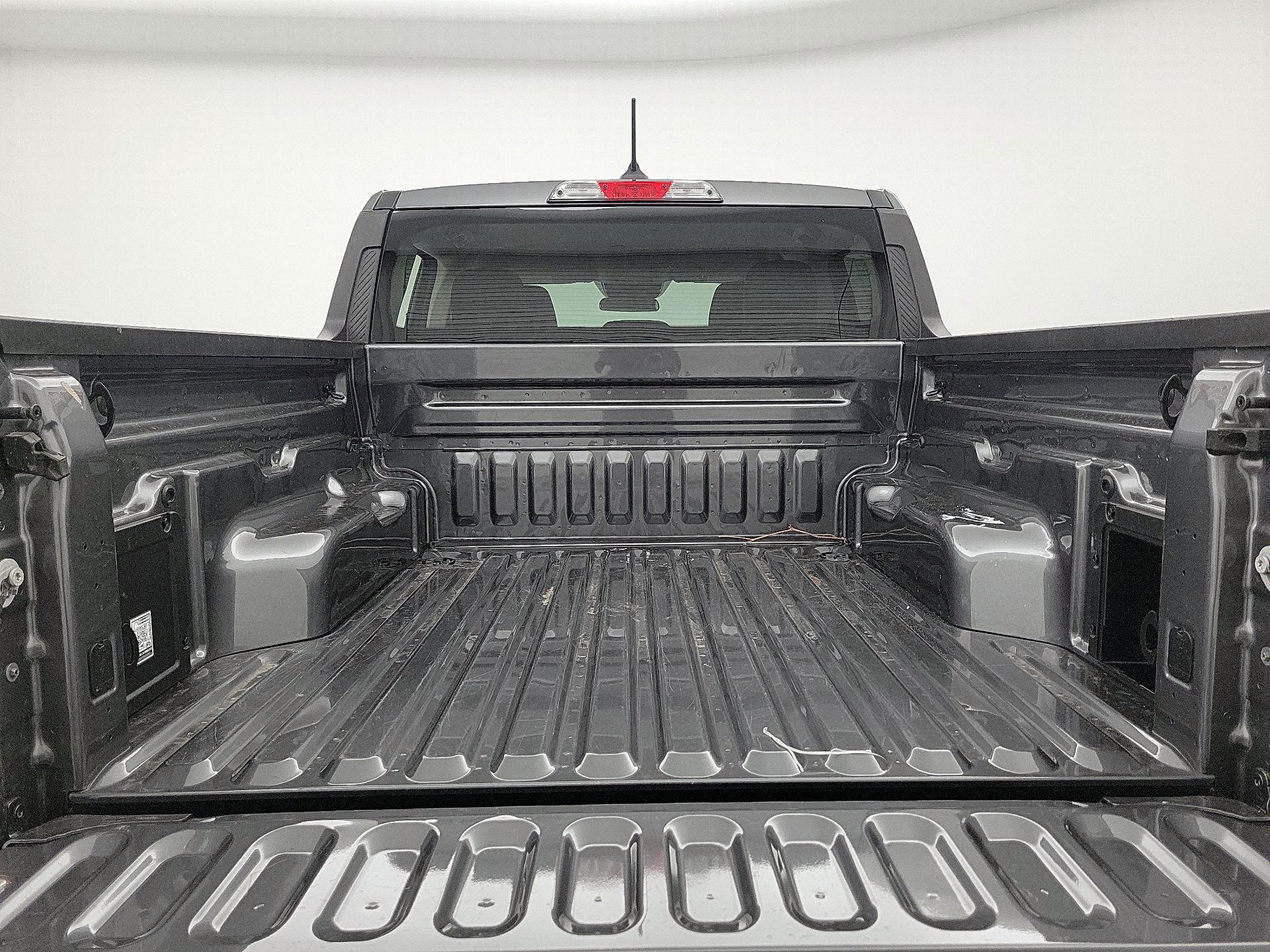 Thumbnail: 2025 Ford Maverick - 20