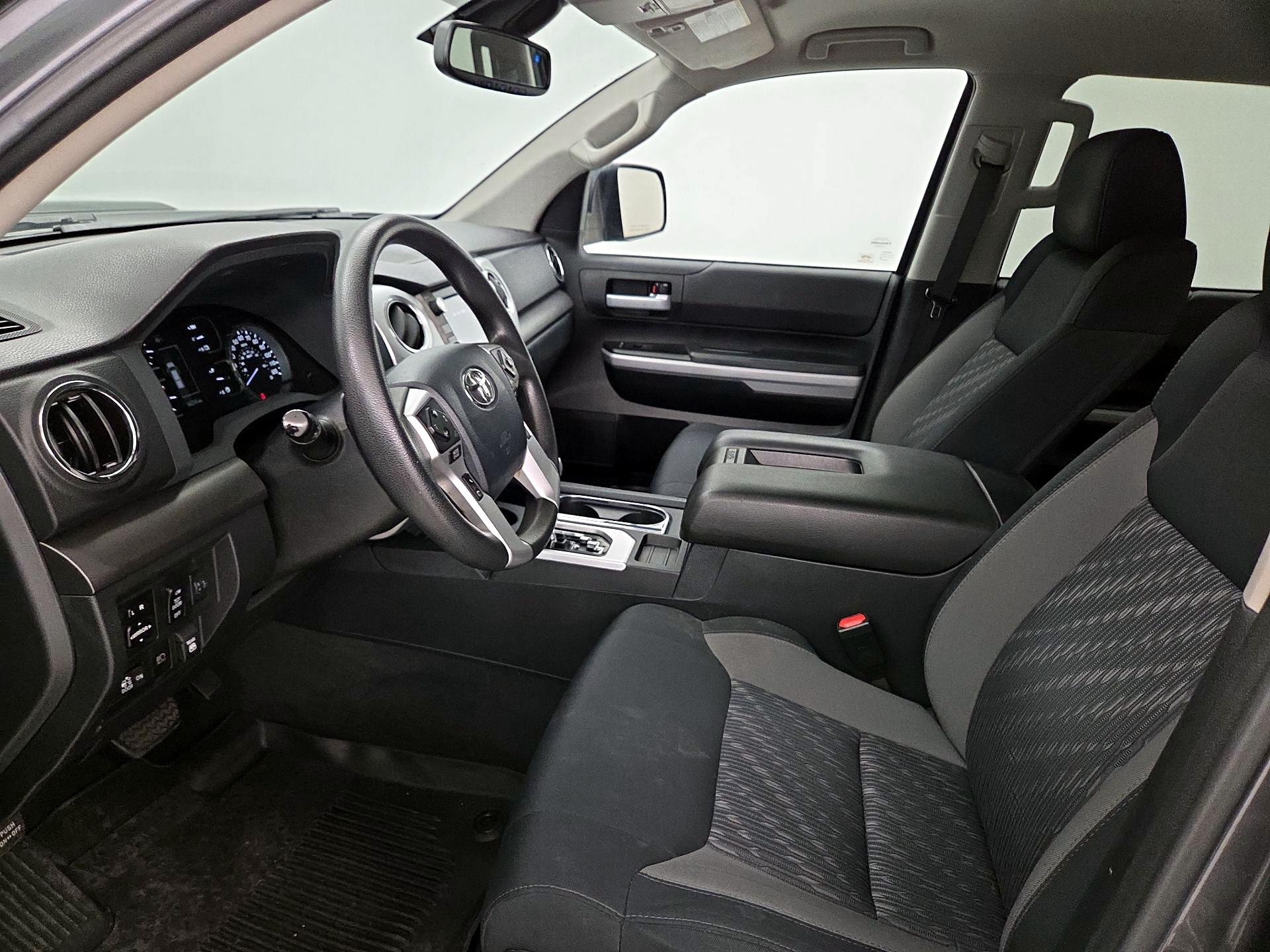 Thumbnail: 2020 Toyota Tundra - 11