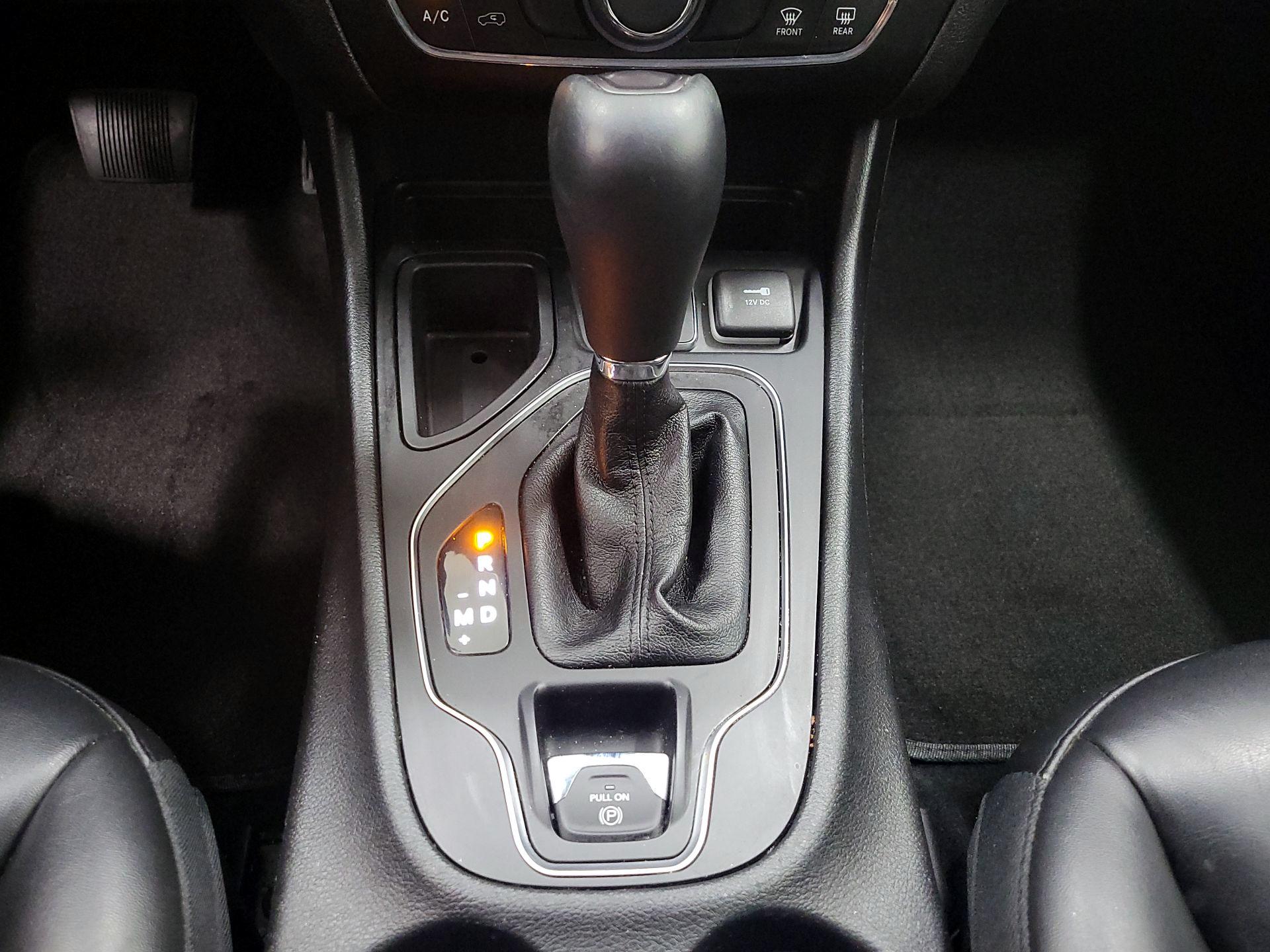 Thumbnail: 2021 Jeep Cherokee - 17