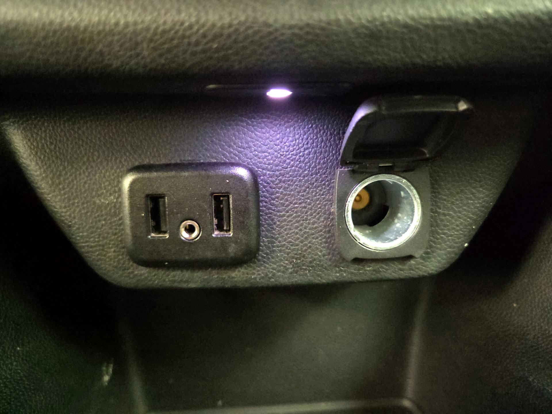 Thumbnail: 2018 Chevrolet Traverse - 18