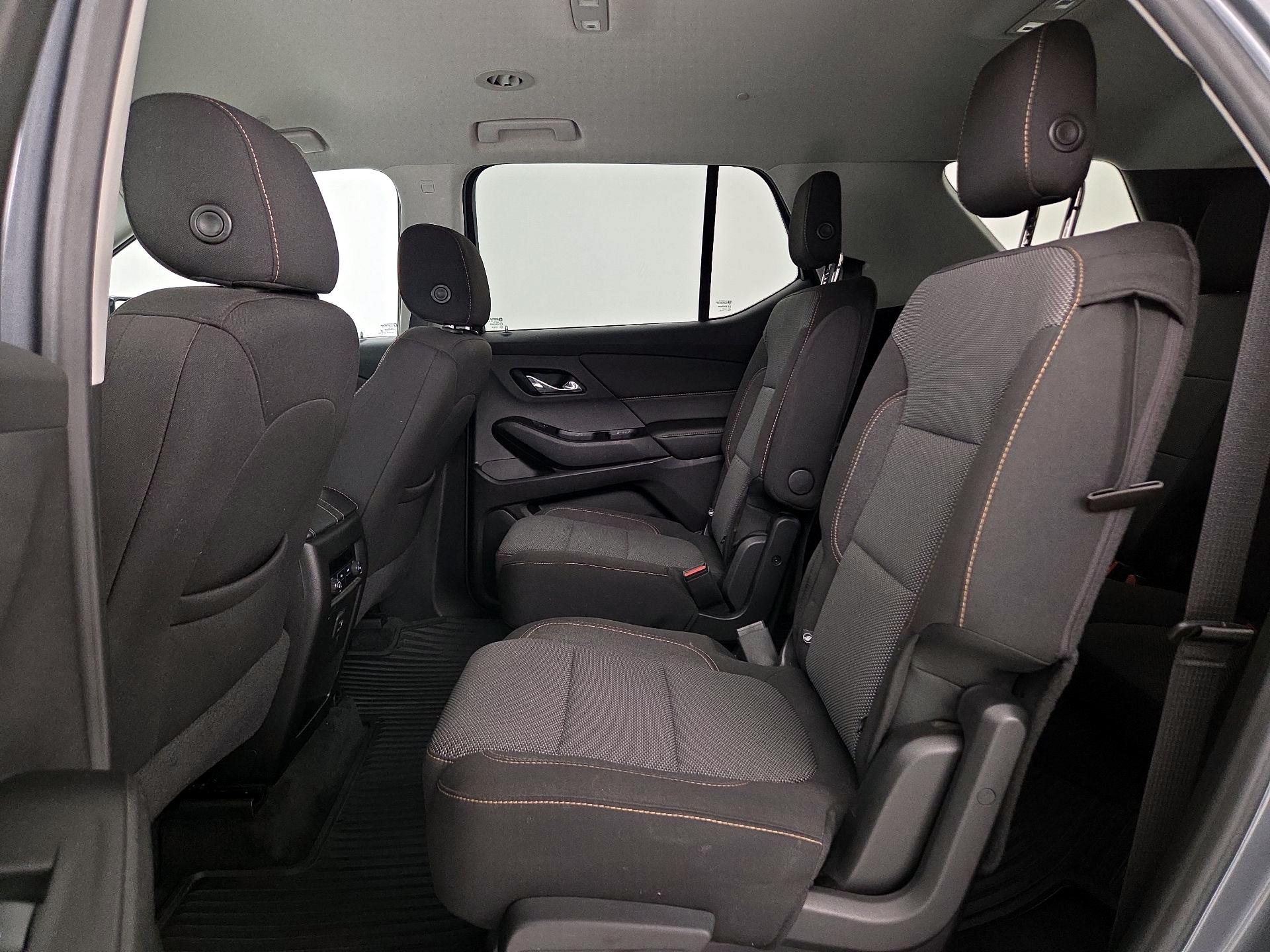 Thumbnail: 2018 Chevrolet Traverse - 19