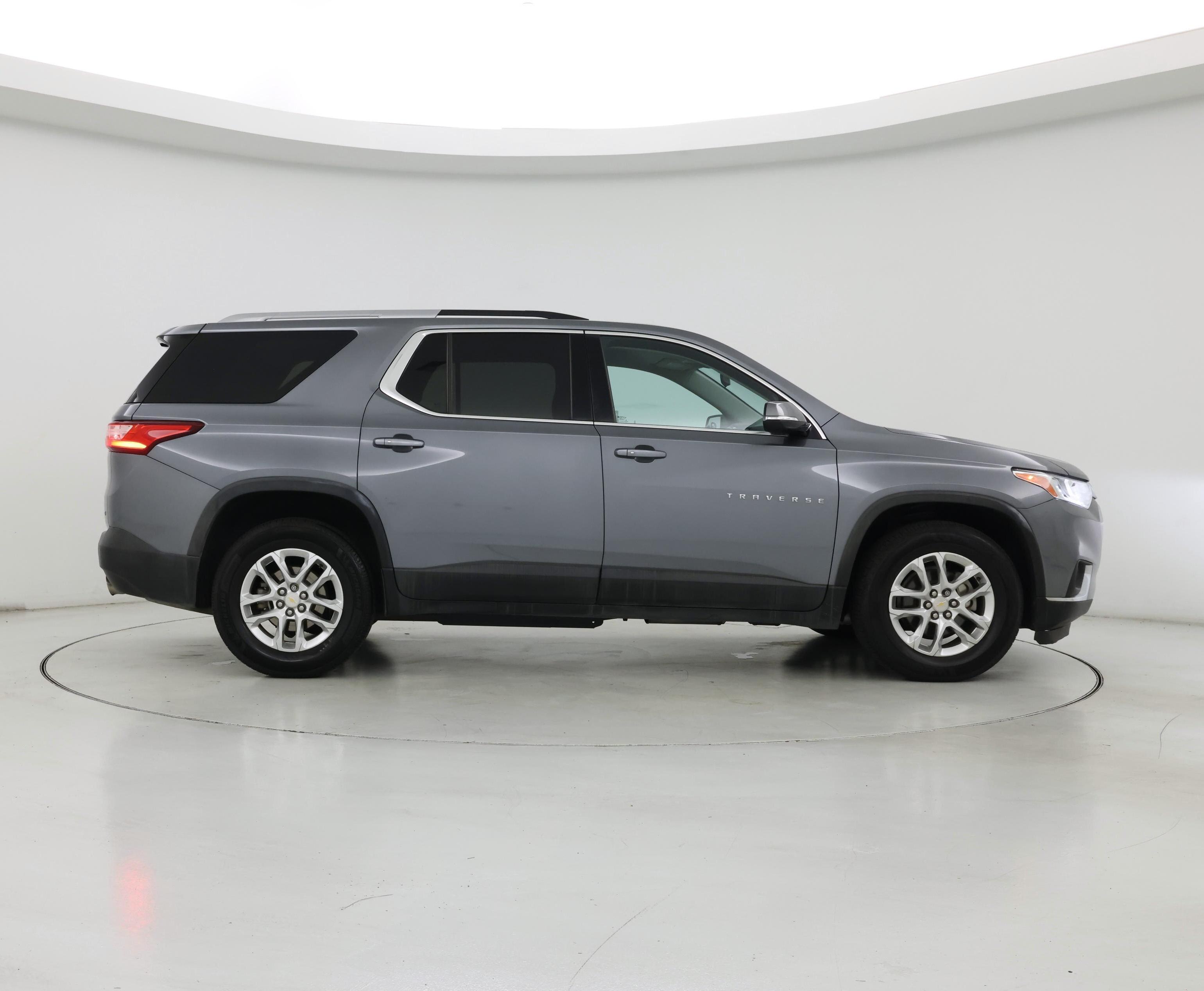 Thumbnail: 2018 Chevrolet Traverse - 7