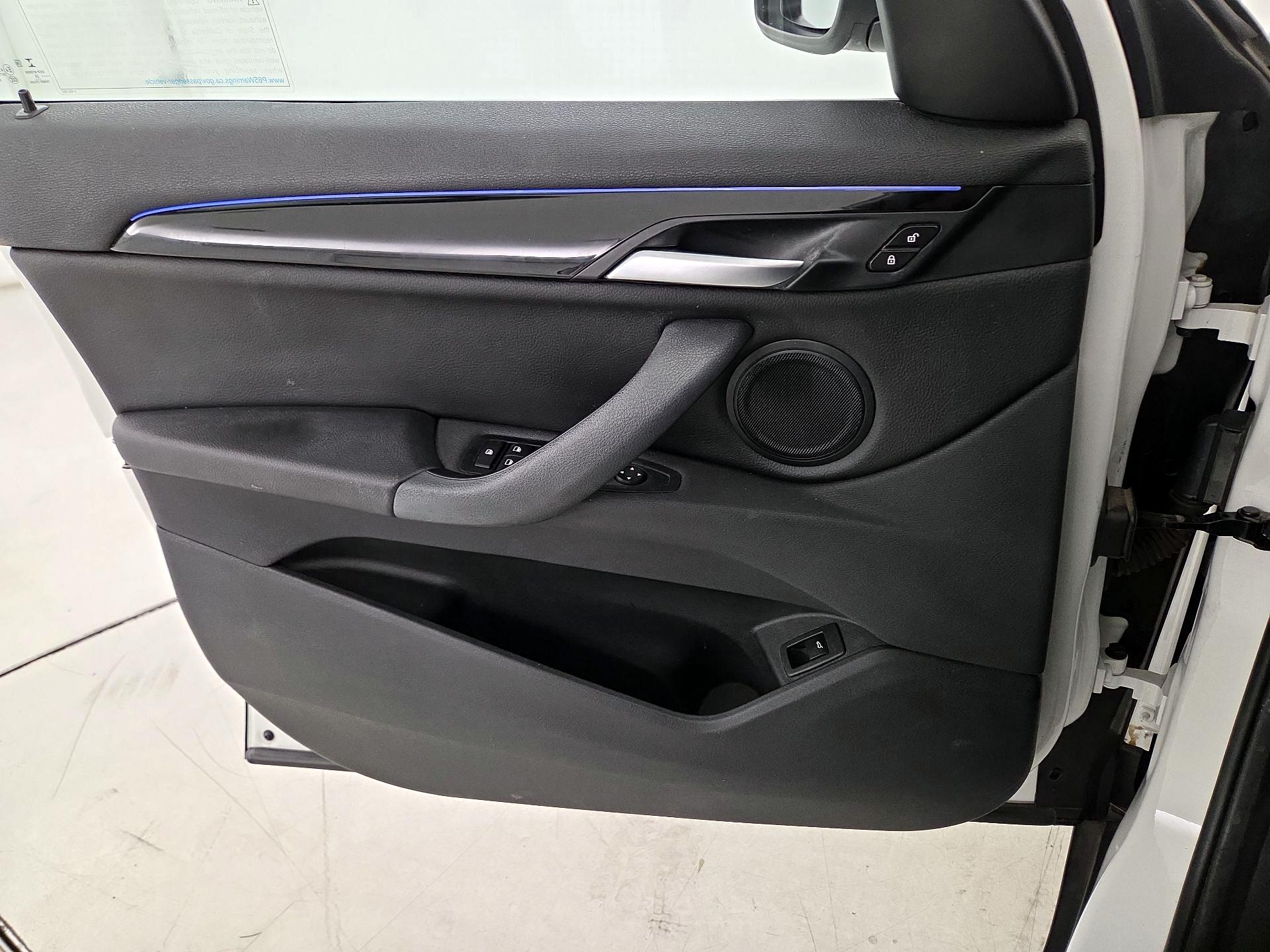 Thumbnail: 2021 BMW X1 - 12