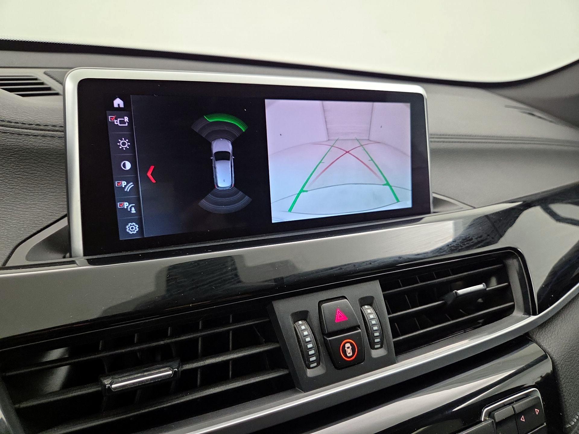 Thumbnail: 2021 BMW X1 - 15