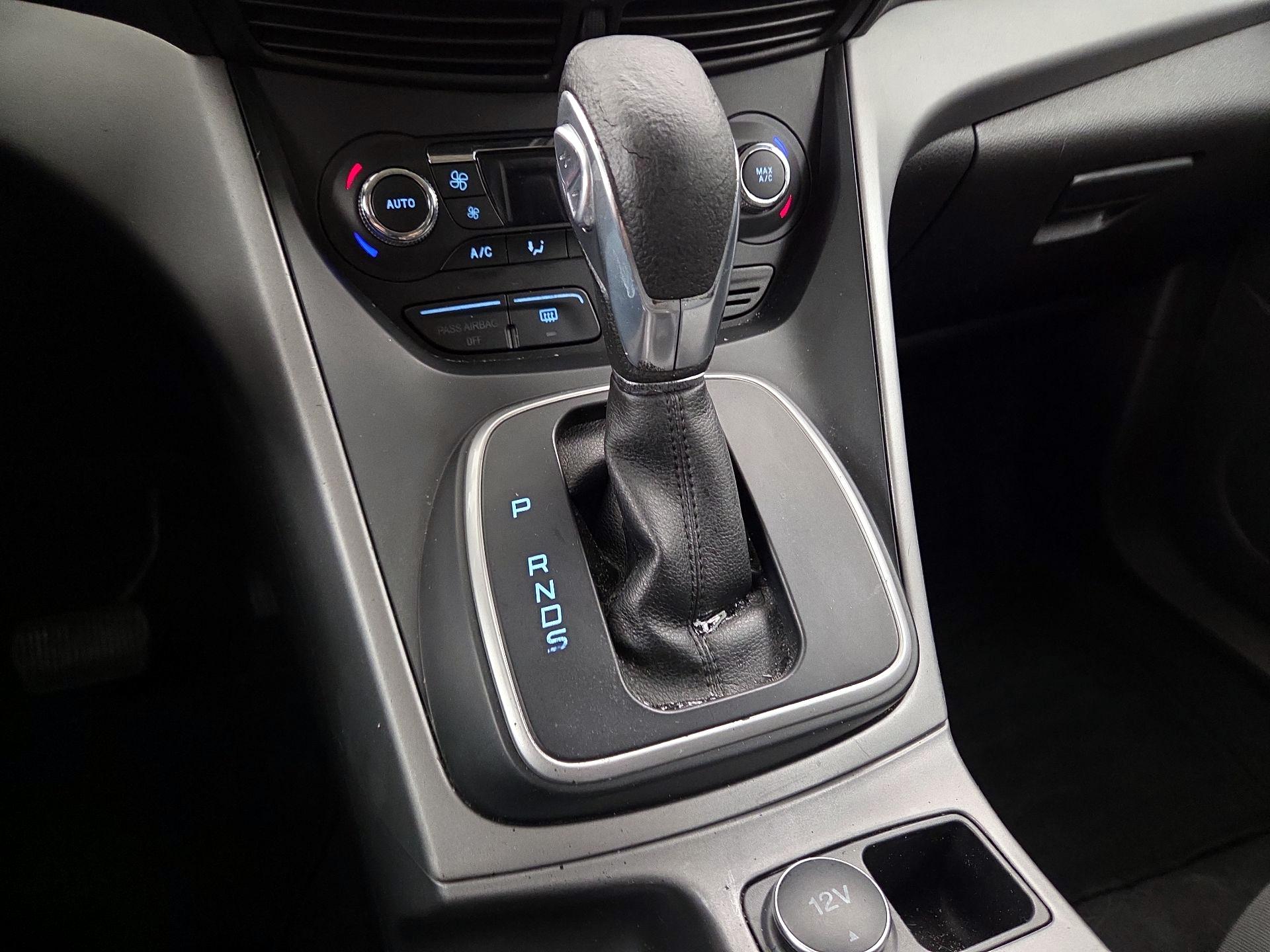 Thumbnail: 2014 Ford Escape - 17