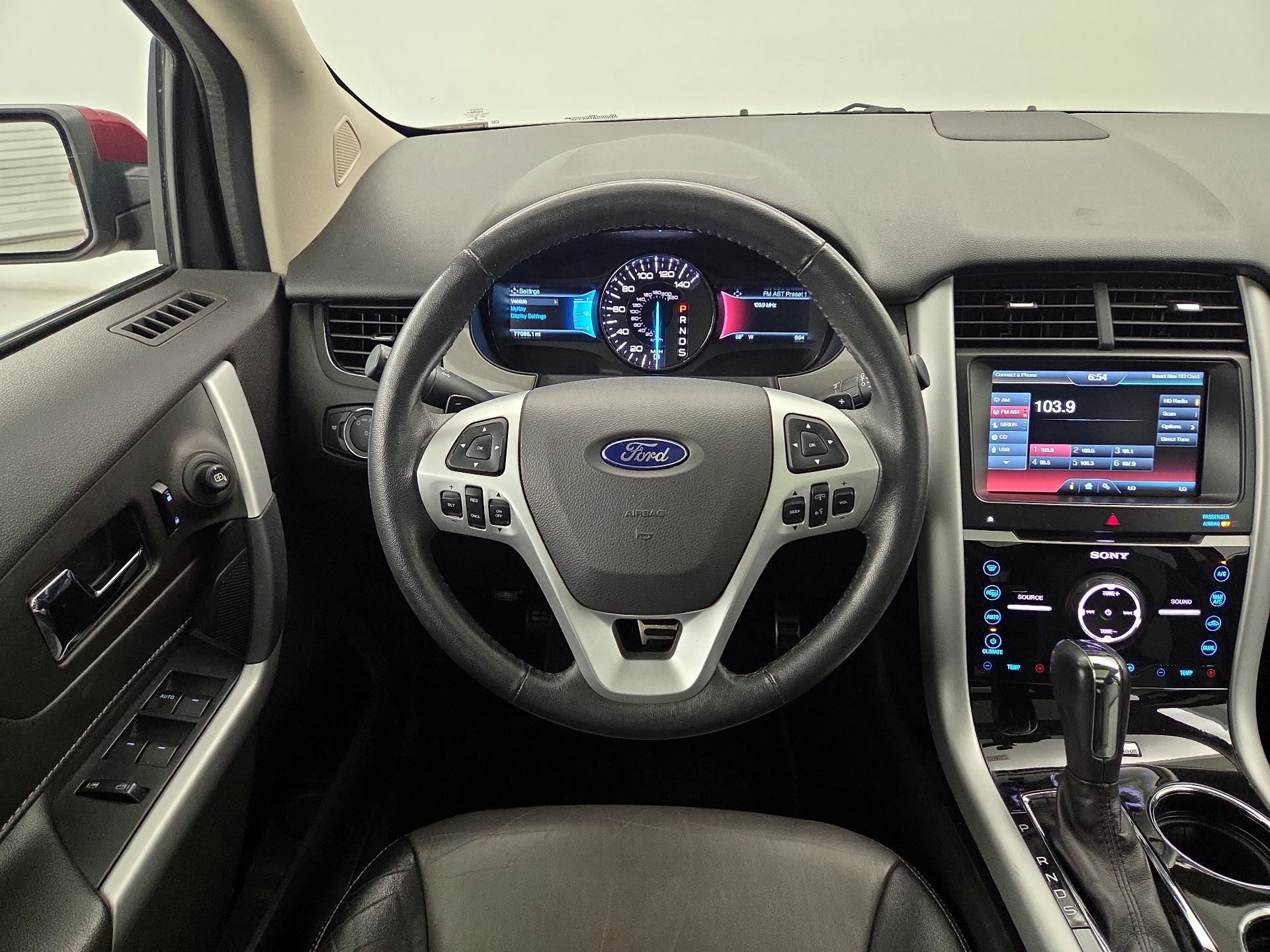 Thumbnail: 2014 Ford Edge - 10