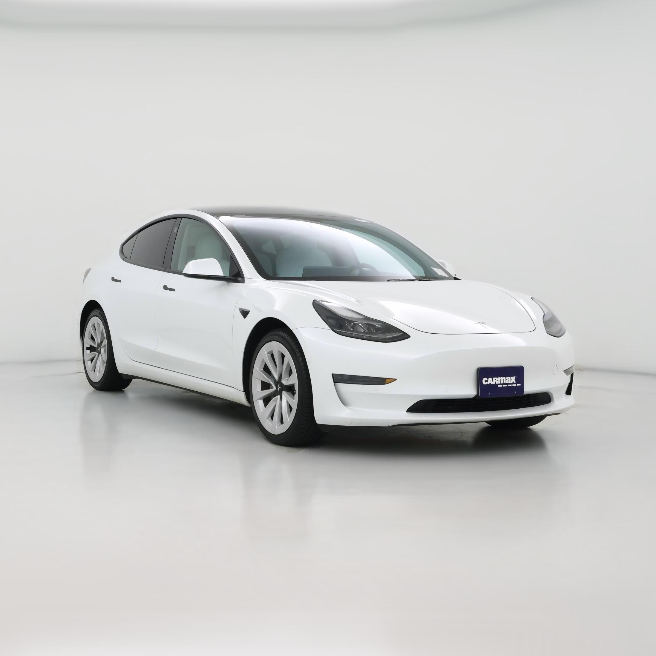 Thumbnail: 2022 Tesla Model 3 - 1