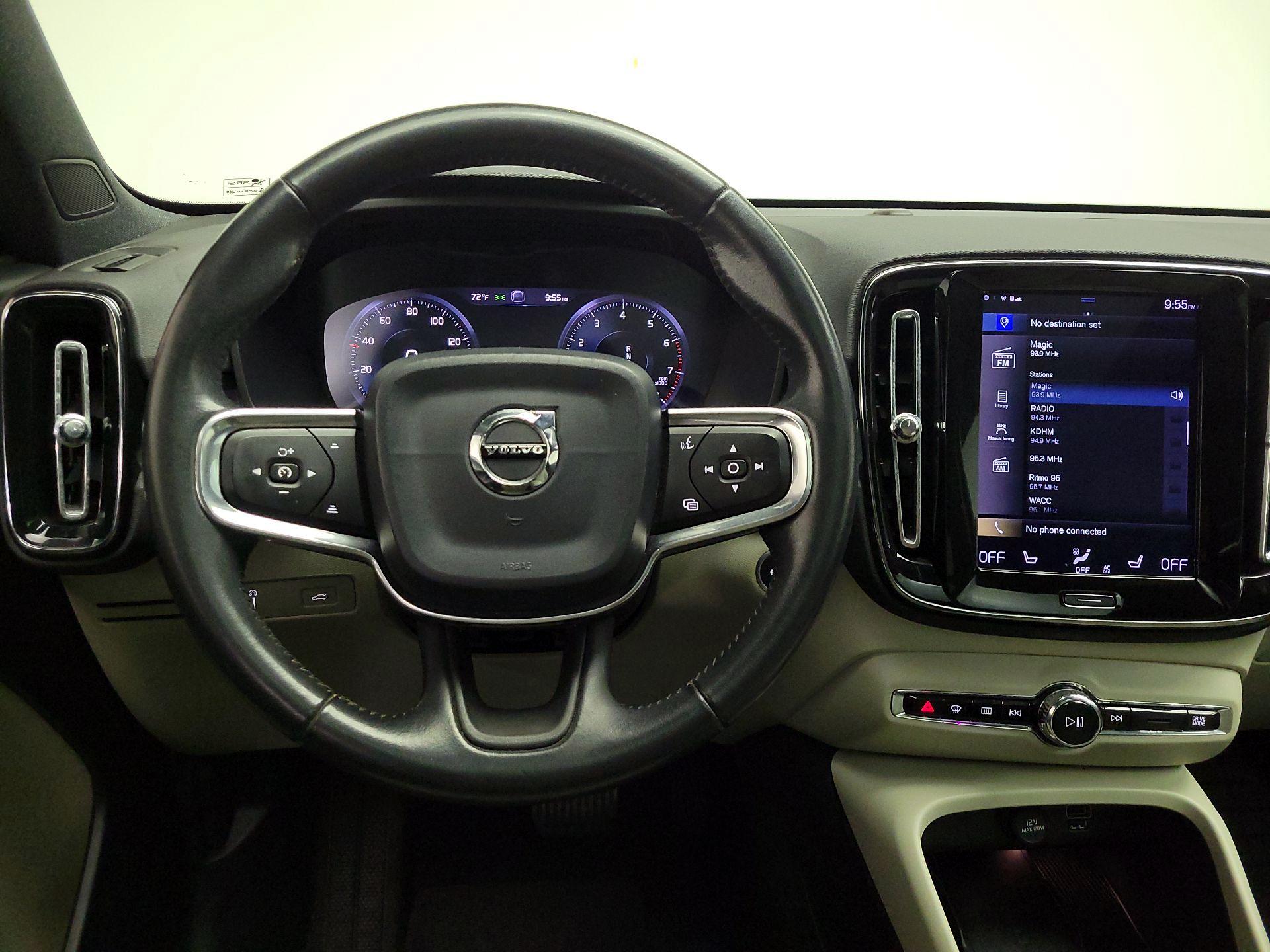 Thumbnail: 2019 Volvo XC40 - 10