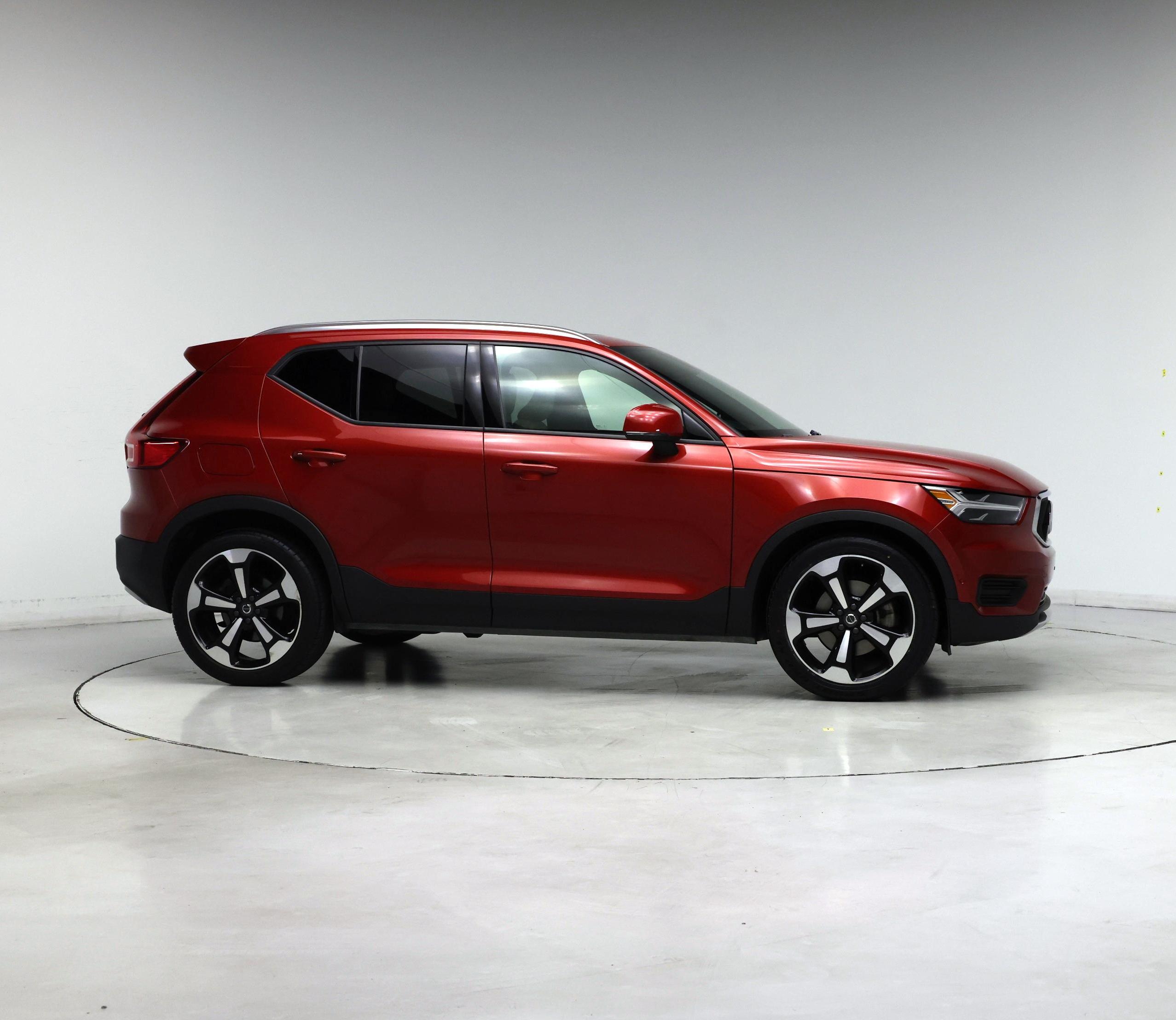 Thumbnail: 2019 Volvo XC40 - 7