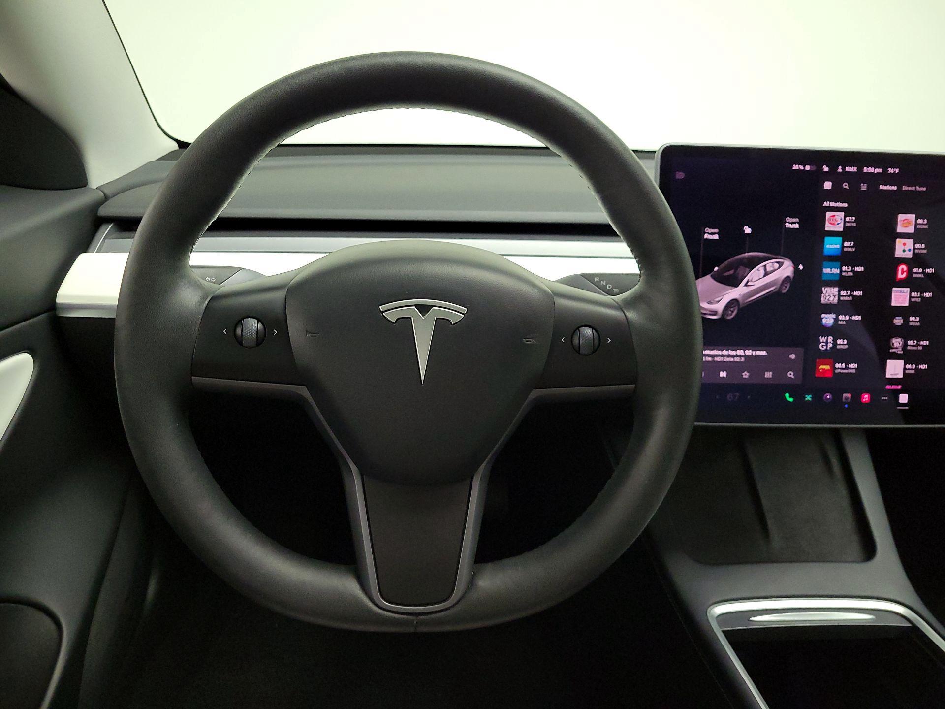 Thumbnail: 2021 Tesla Model 3 - 10