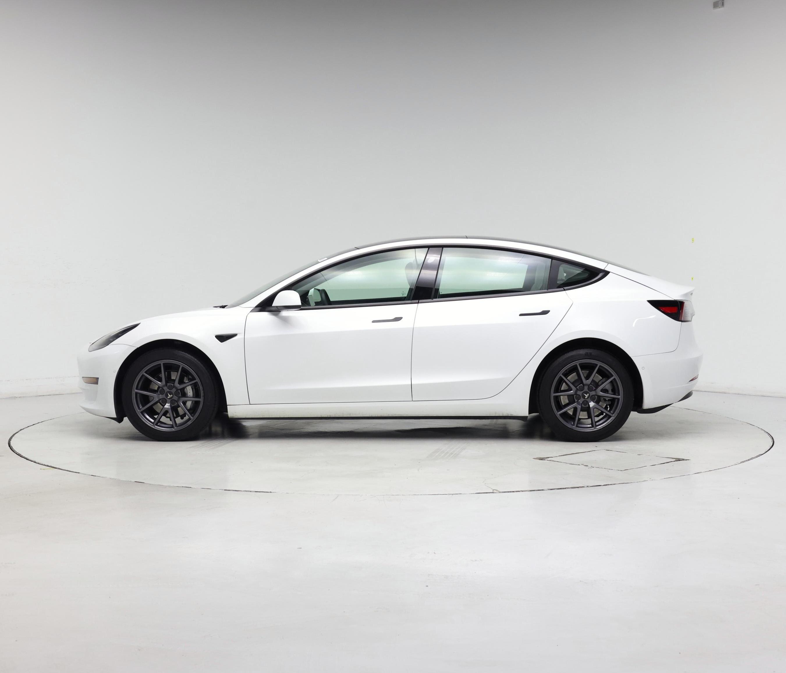 Thumbnail: 2021 Tesla Model 3 - 3