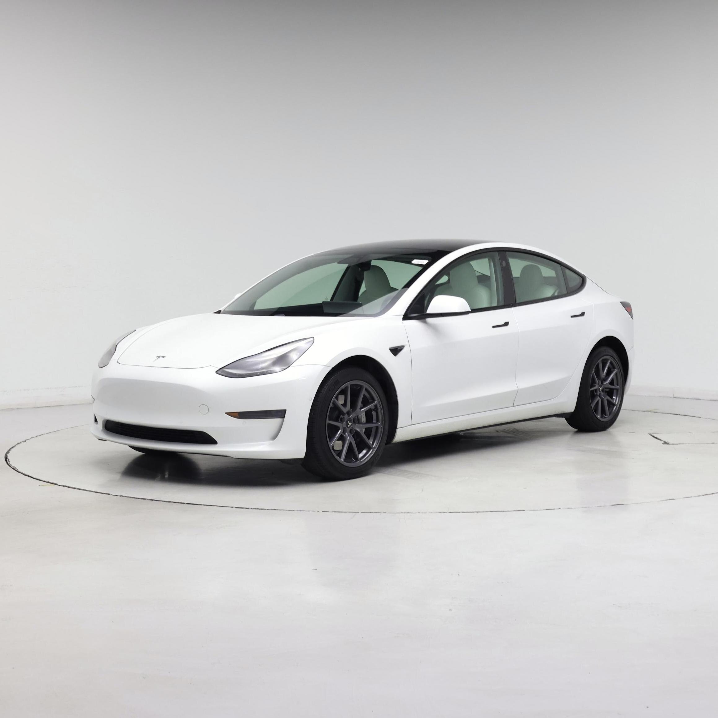 Thumbnail: 2021 Tesla Model 3 - 4
