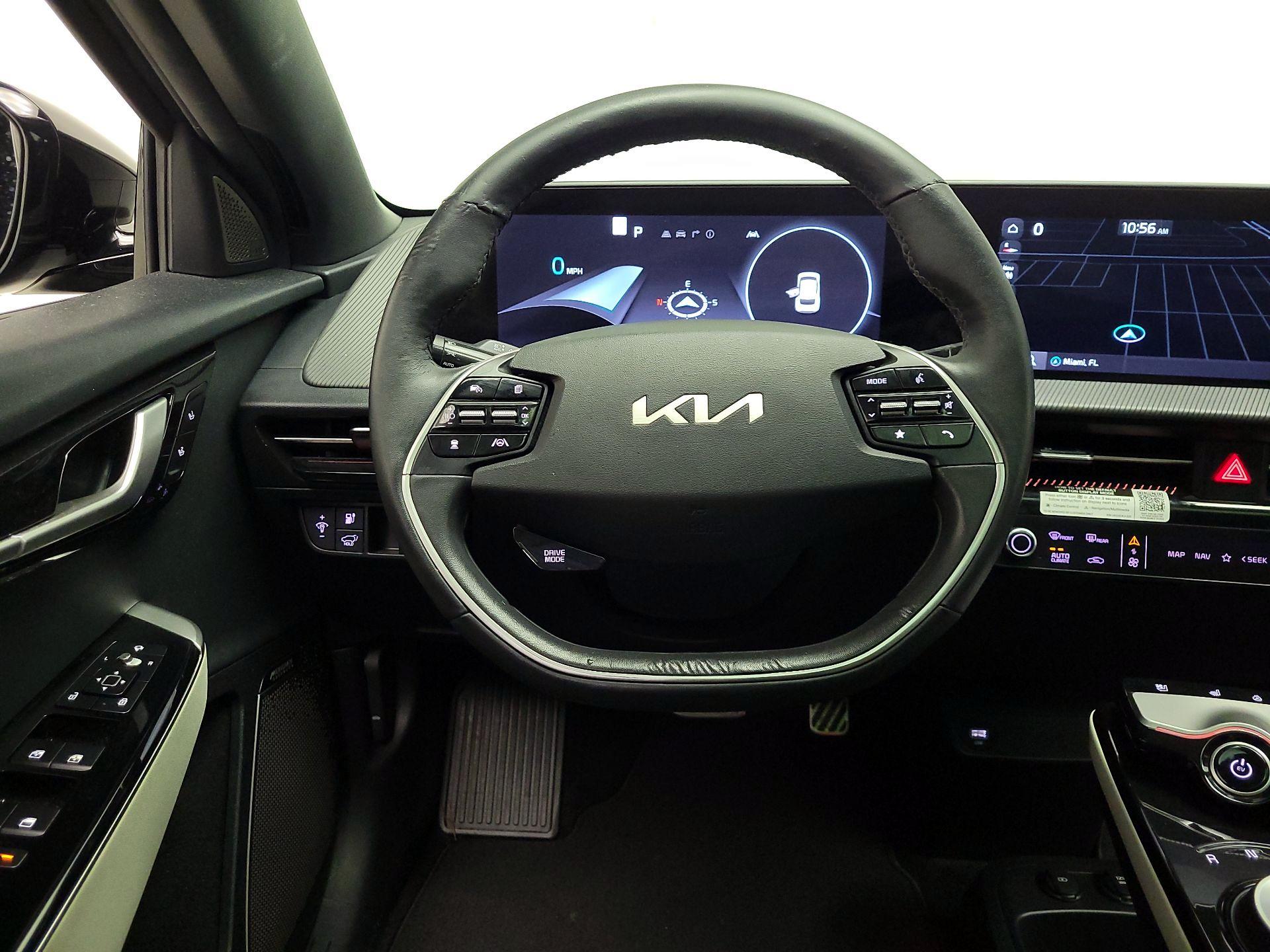 Thumbnail: 2023 Kia EV6 - 10