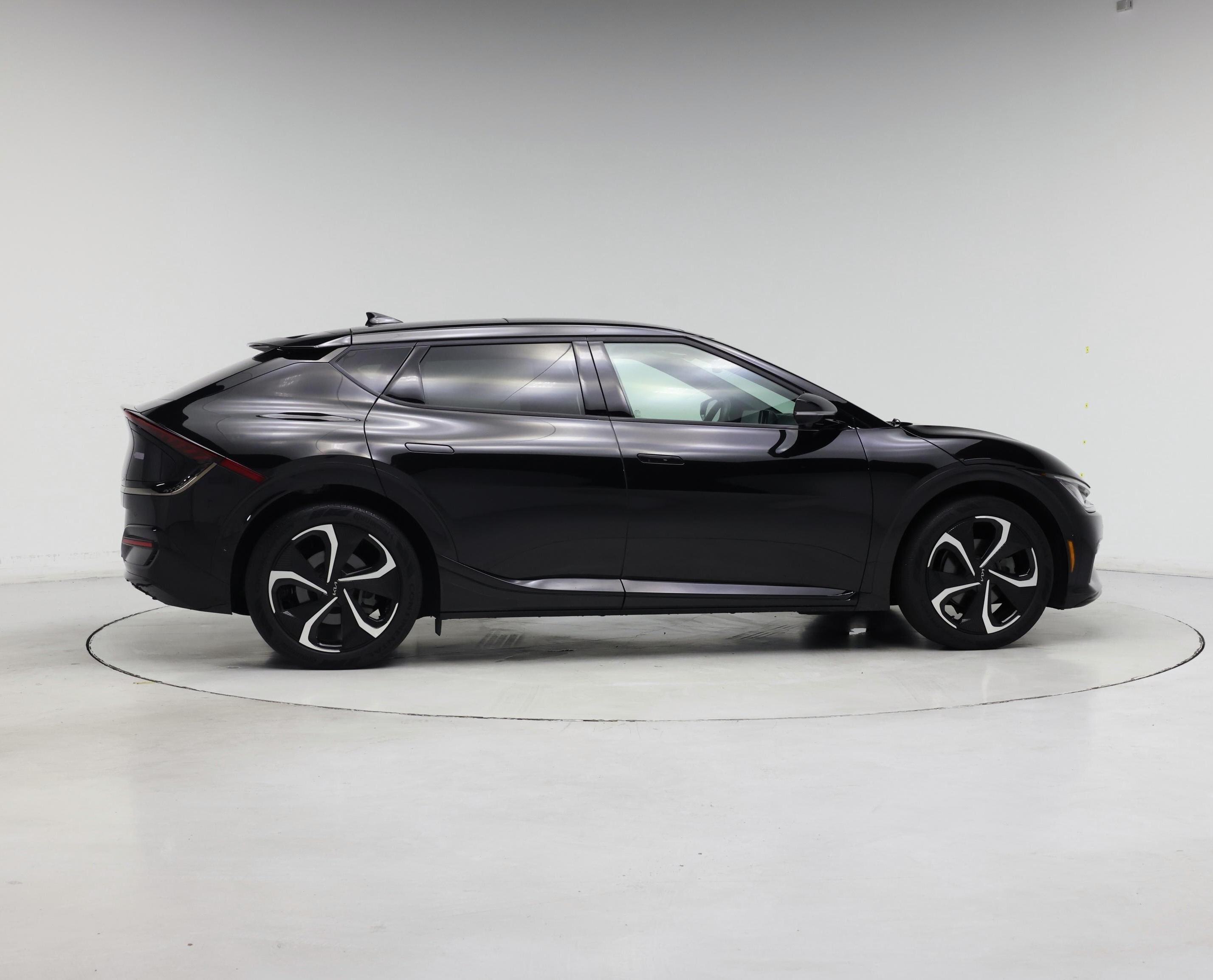 Thumbnail: 2023 Kia EV6 - 7