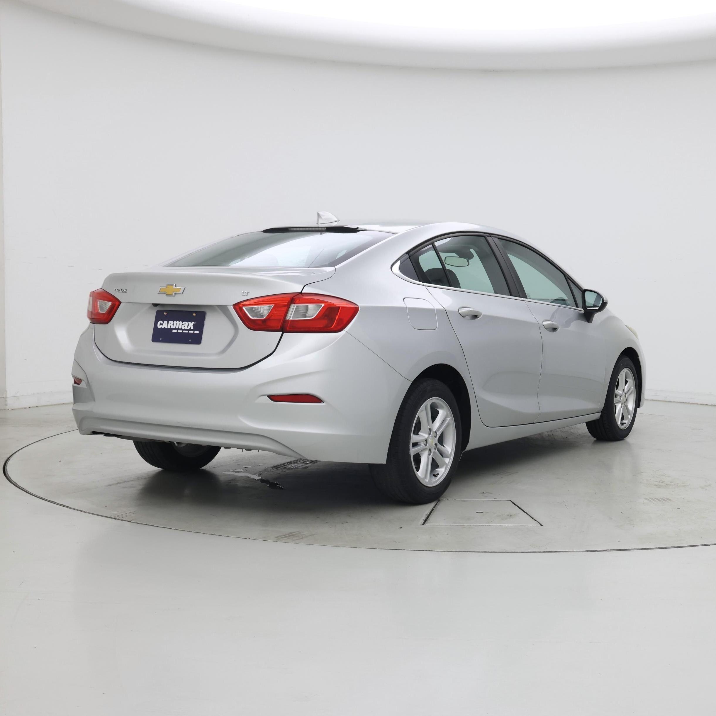 Thumbnail: 2017 Chevrolet Cruze - 8