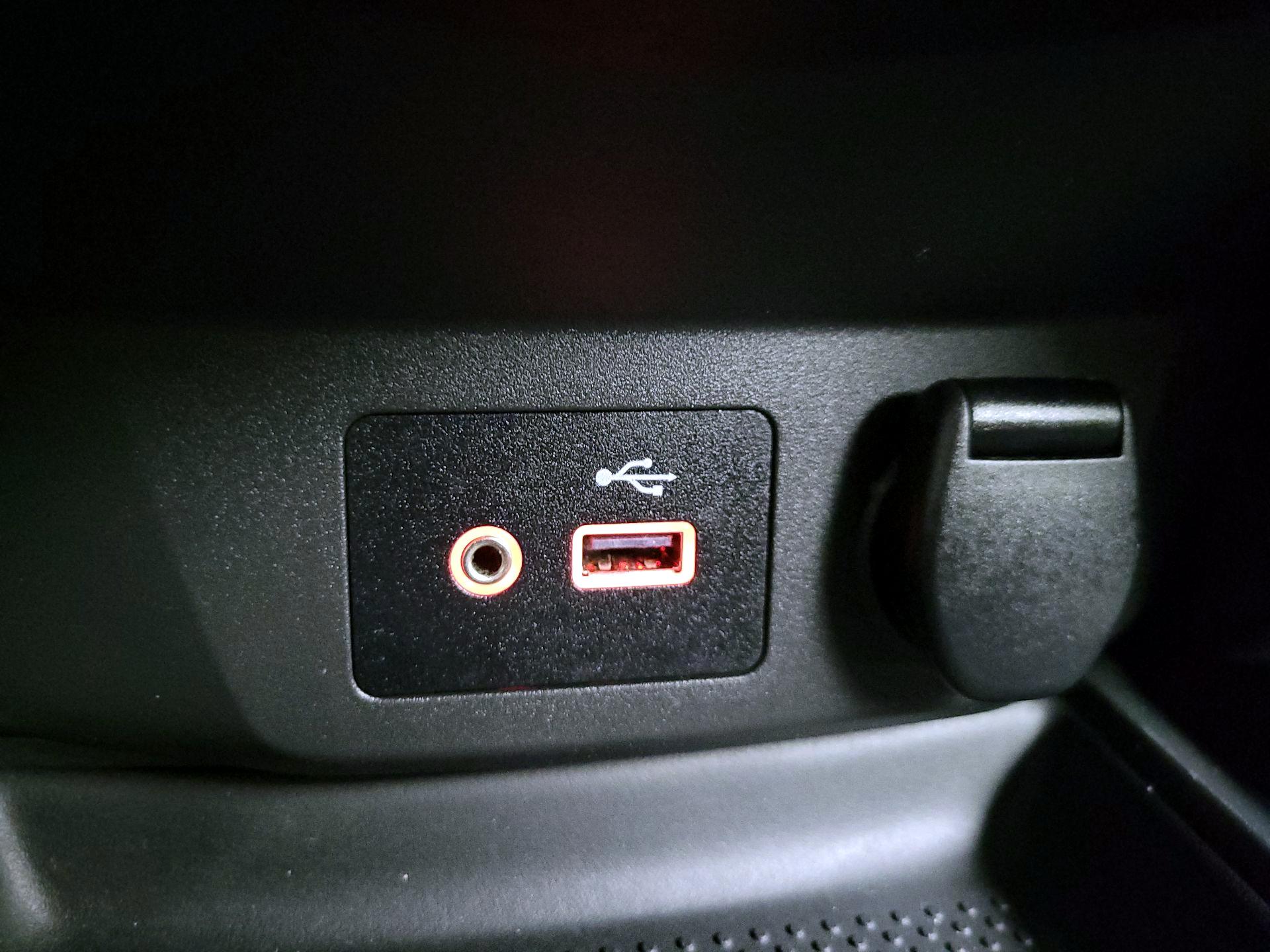 Thumbnail: 2020 Nissan Rogue - 18