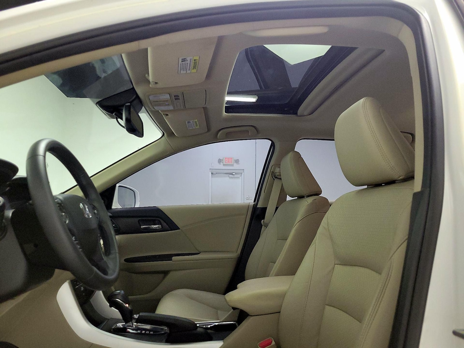 2015 Honda Accord Touring - Photo 21