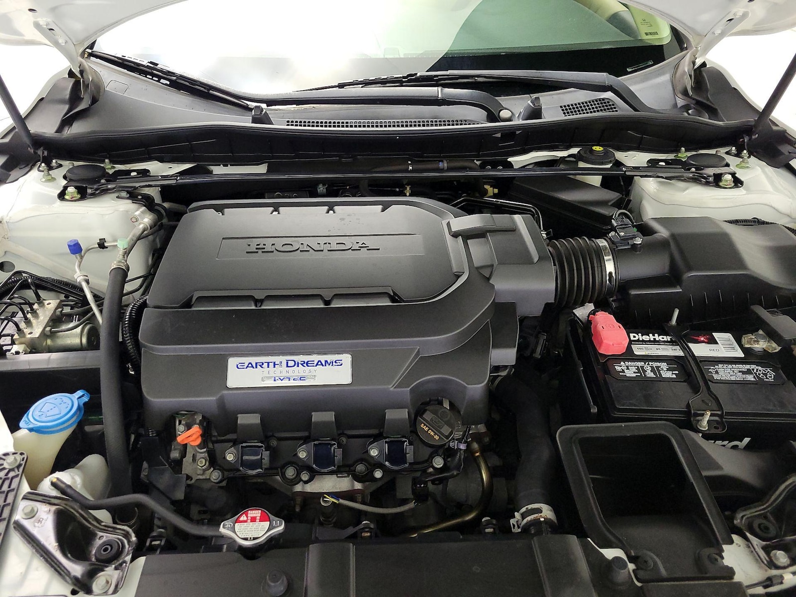 2015 Honda Accord Touring - Photo 24