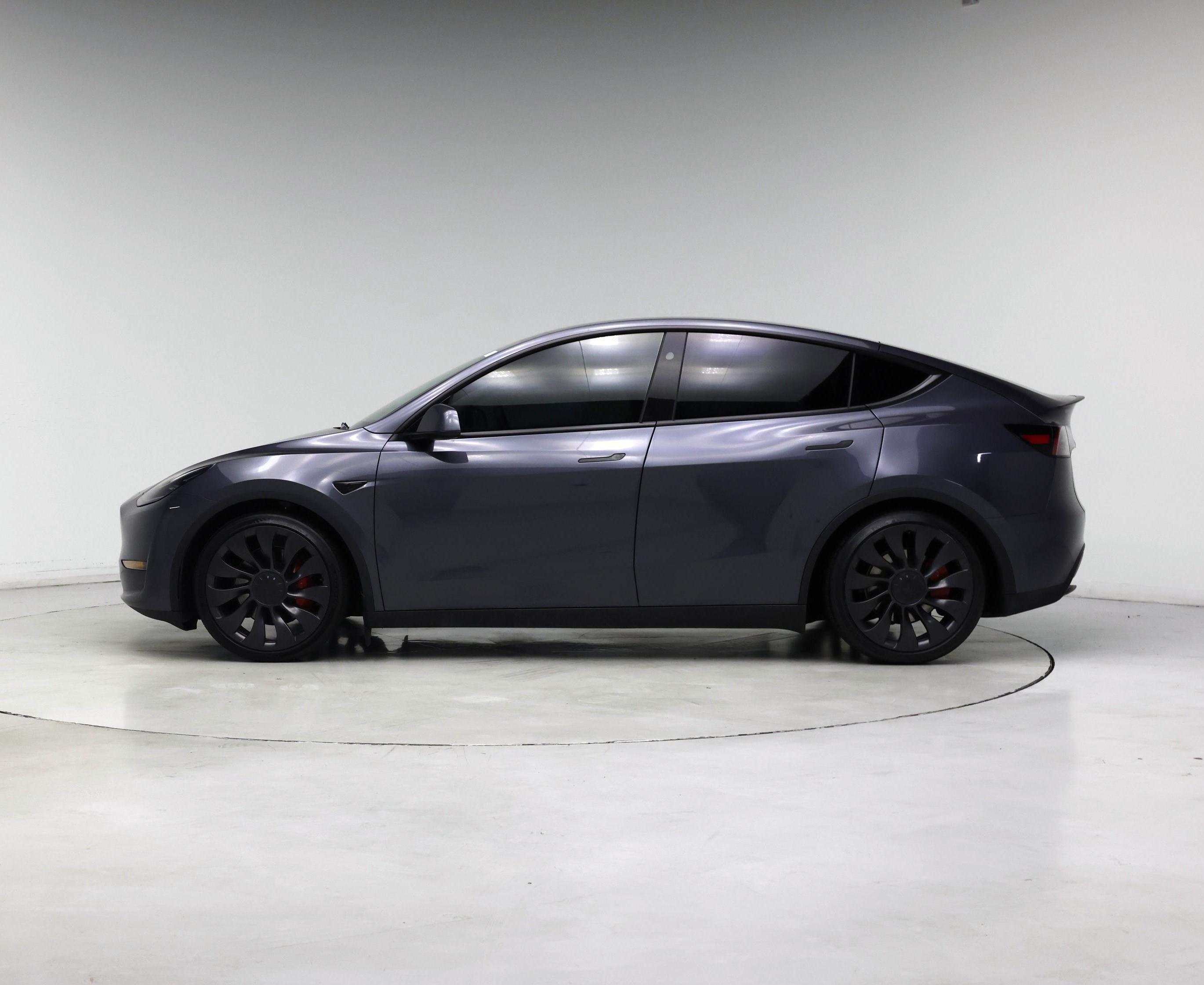 Thumbnail: 2023 Tesla Model Y - 3