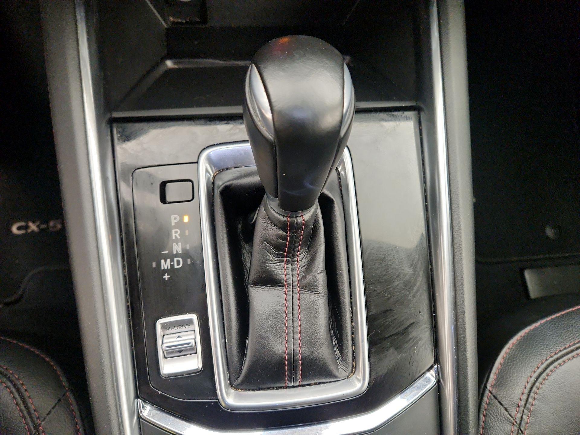 Thumbnail: 2022 Mazda CX-5 - 18