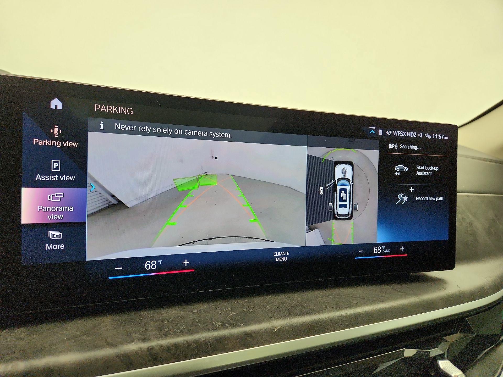 Thumbnail: 2023 BMW X7 - 15