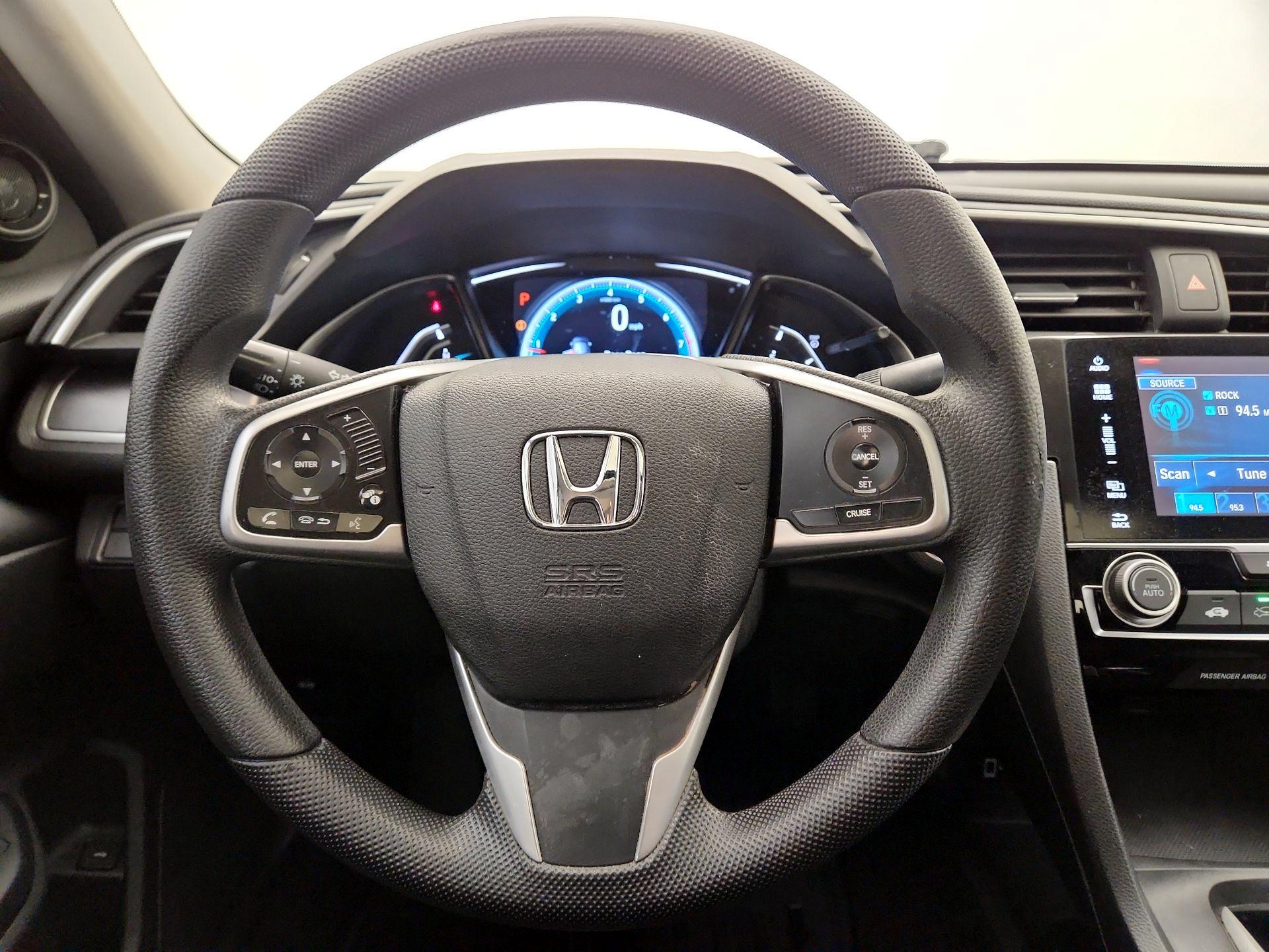 Thumbnail: 2016 Honda Civic - 10