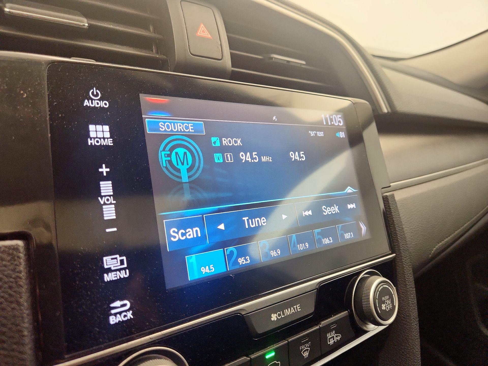 Thumbnail: 2016 Honda Civic - 15