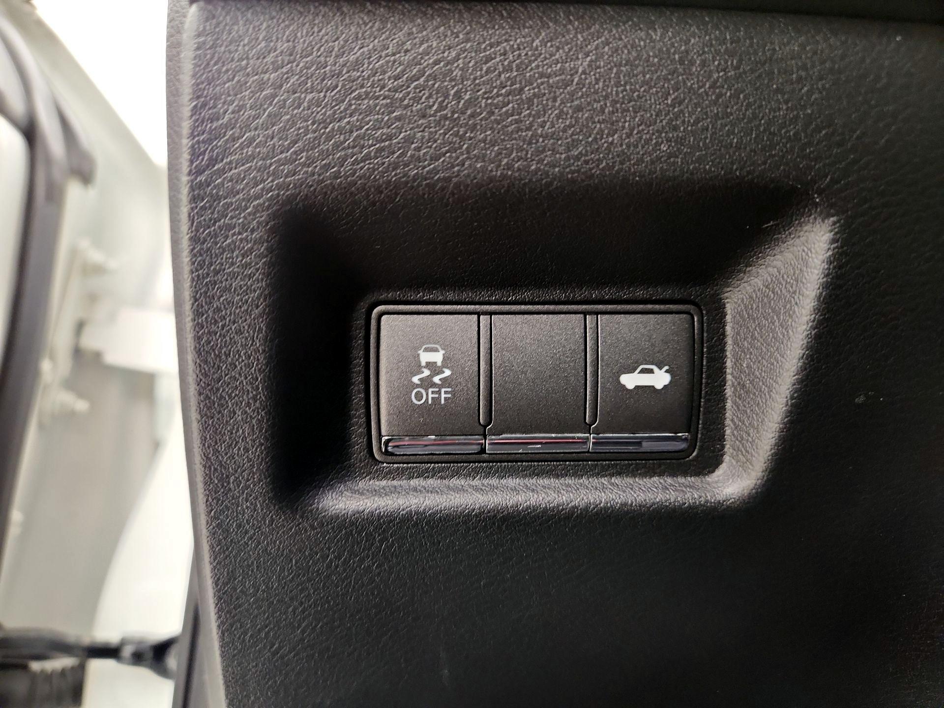 Thumbnail: 2021 INFINITI  - 13