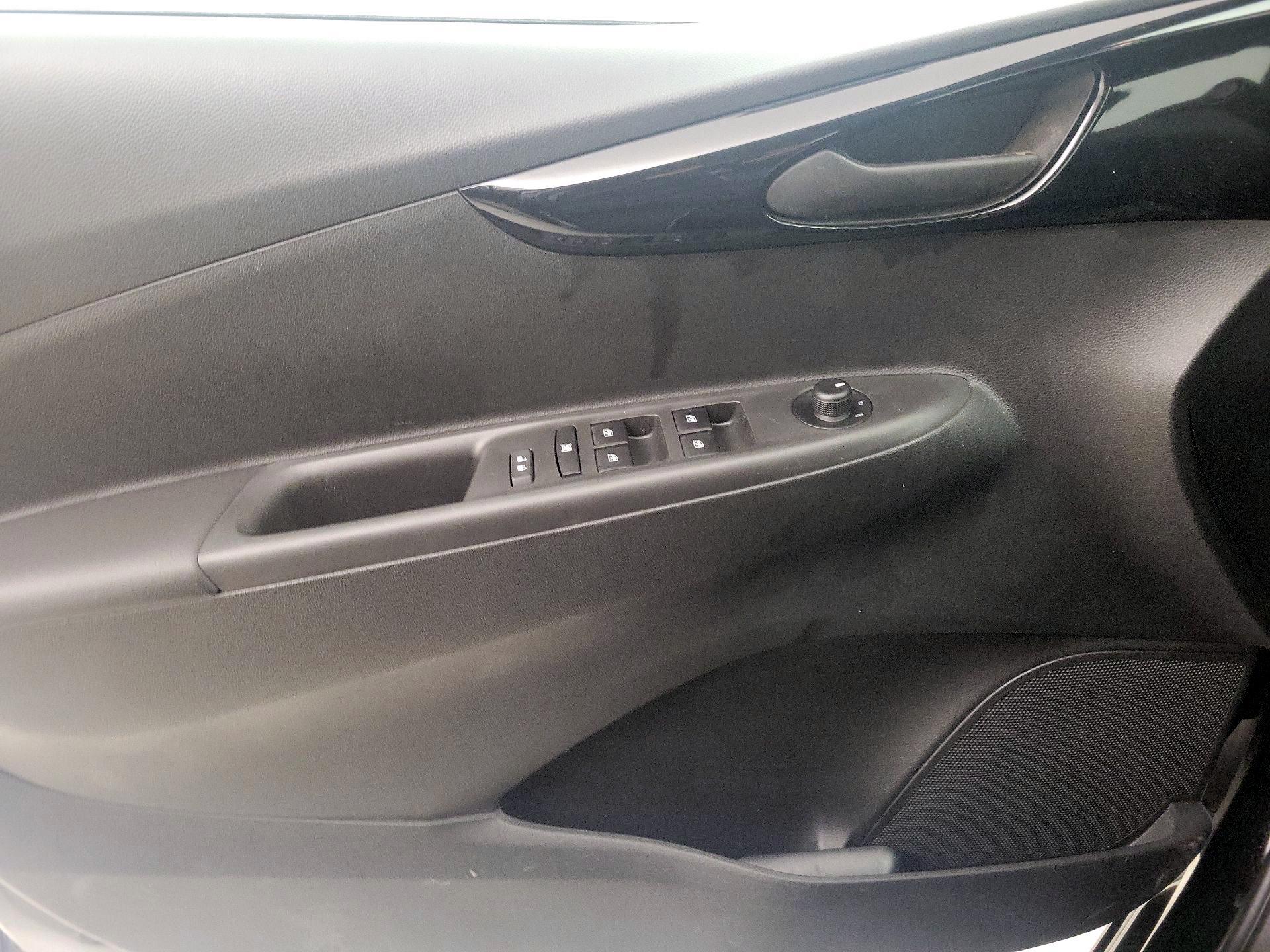 Thumbnail: 2017 Chevrolet Spark - 12