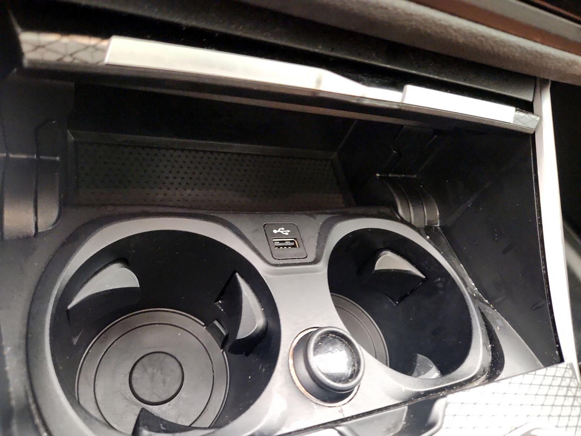 Thumbnail: 2024 BMW M2 - 19